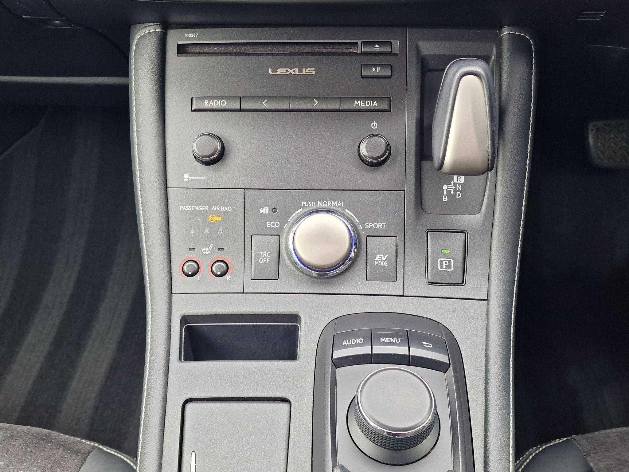 Lexus CT Image 23