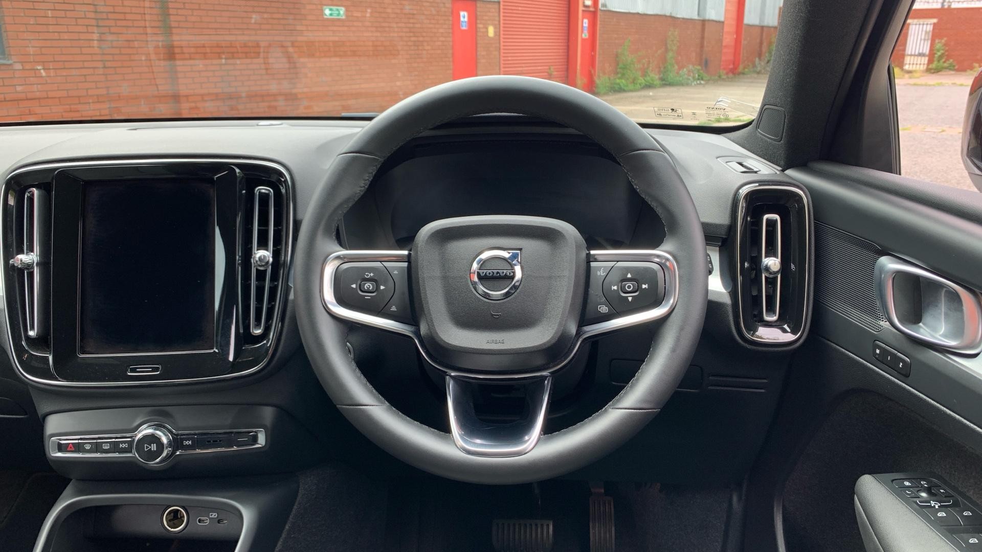 Volvo XC40 Image 10