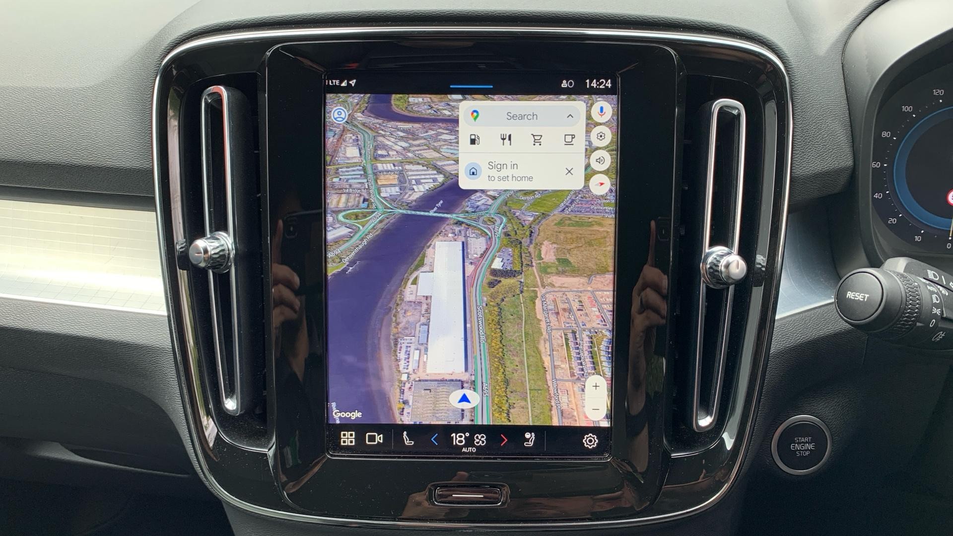 Volvo XC40 Image 18