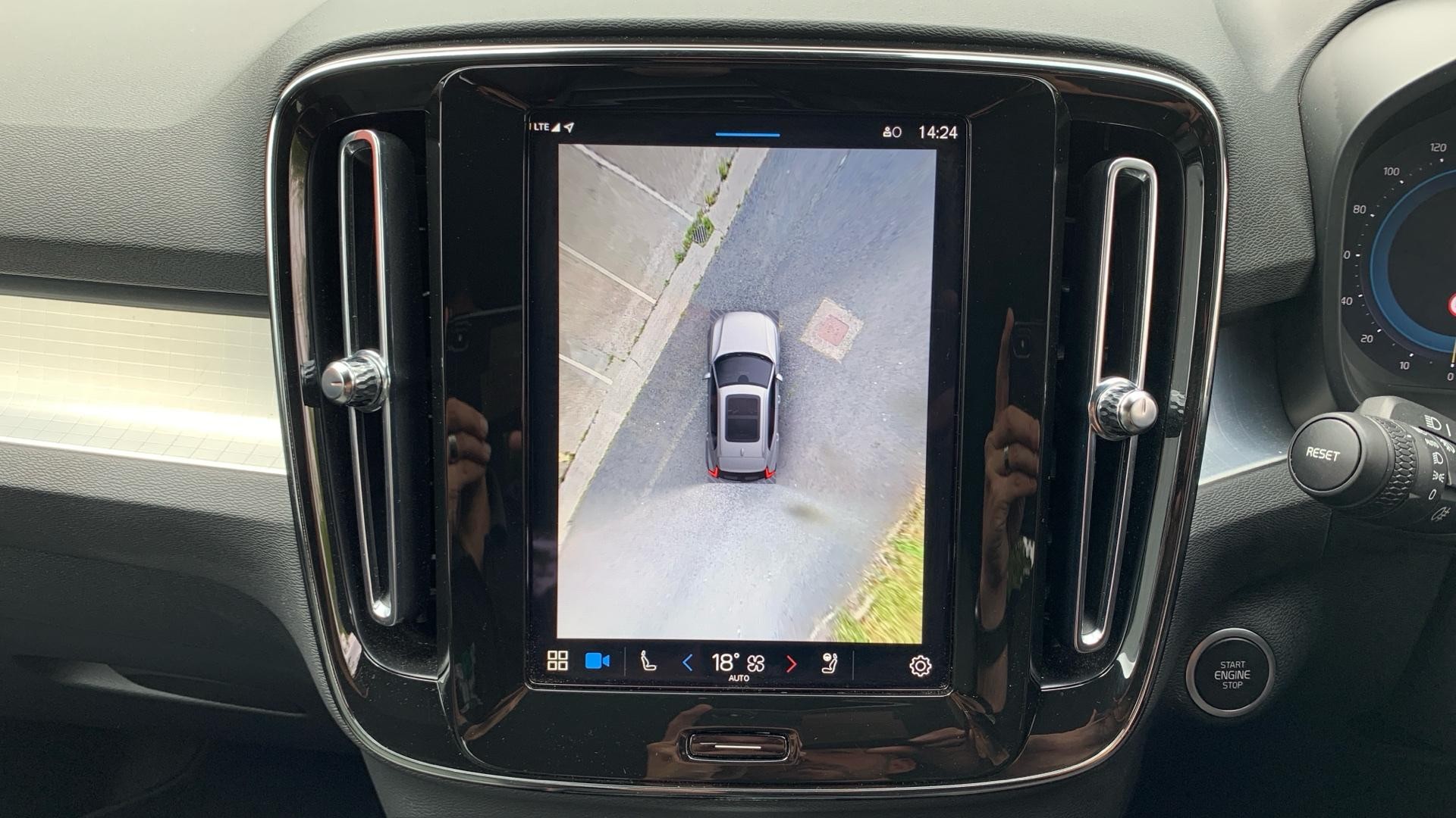 Volvo XC40 Image 19