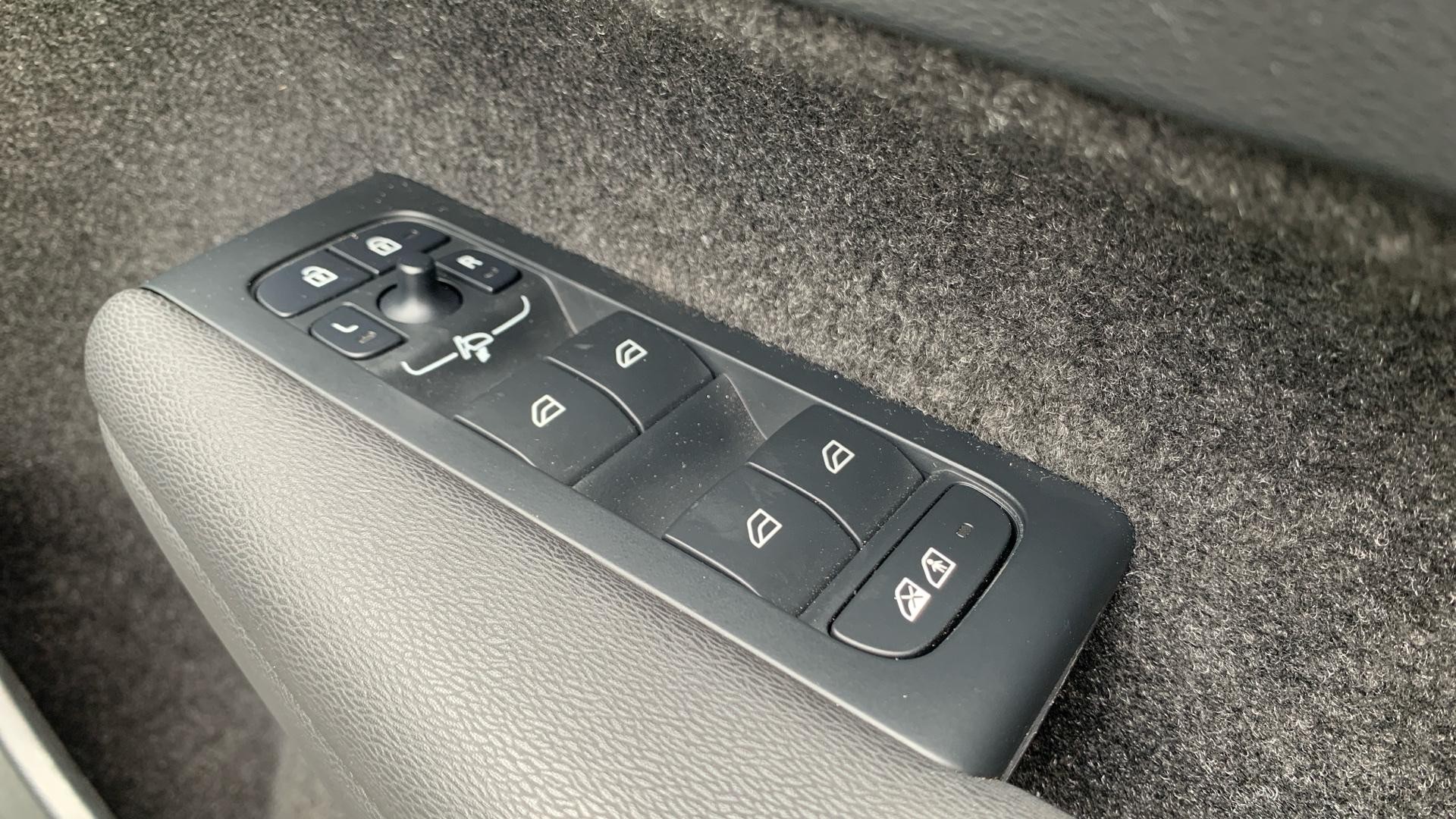 Volvo XC40 Image 24