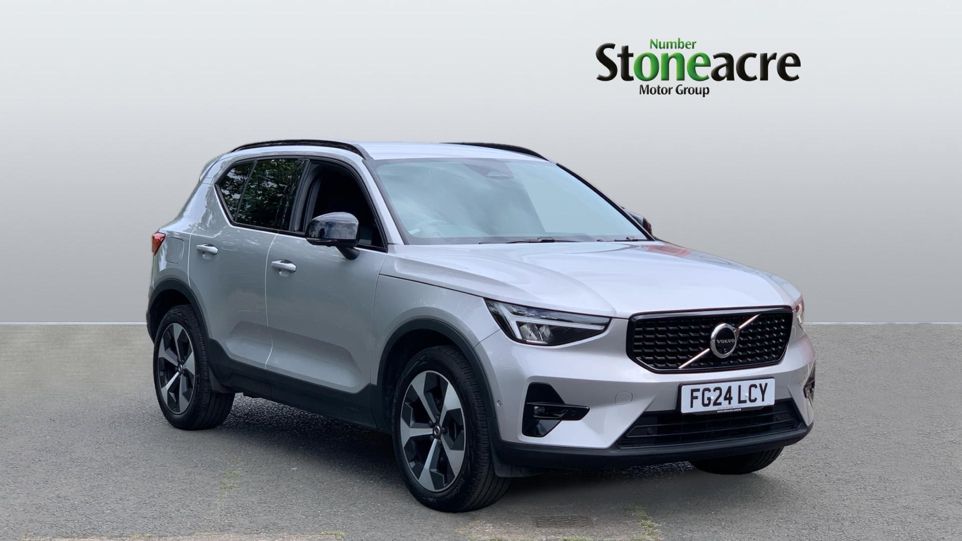 Volvo XC40 Image 1