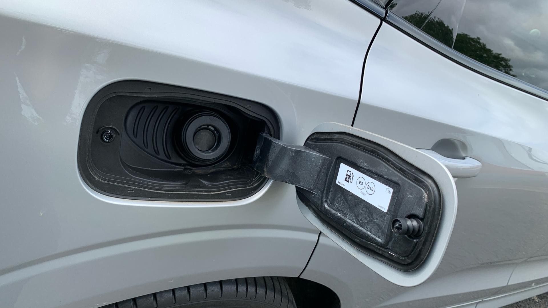 Volvo XC60 Image 16