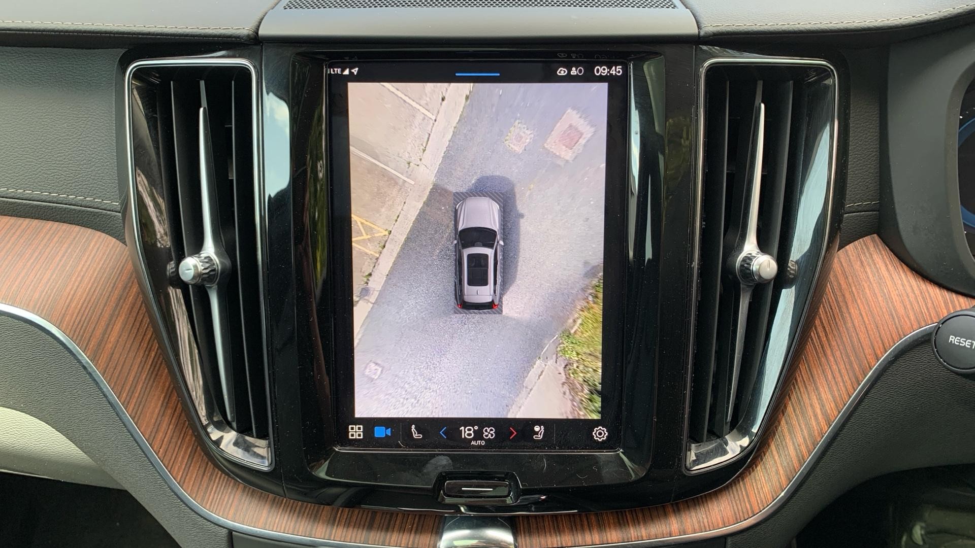 Volvo XC60 Image 19