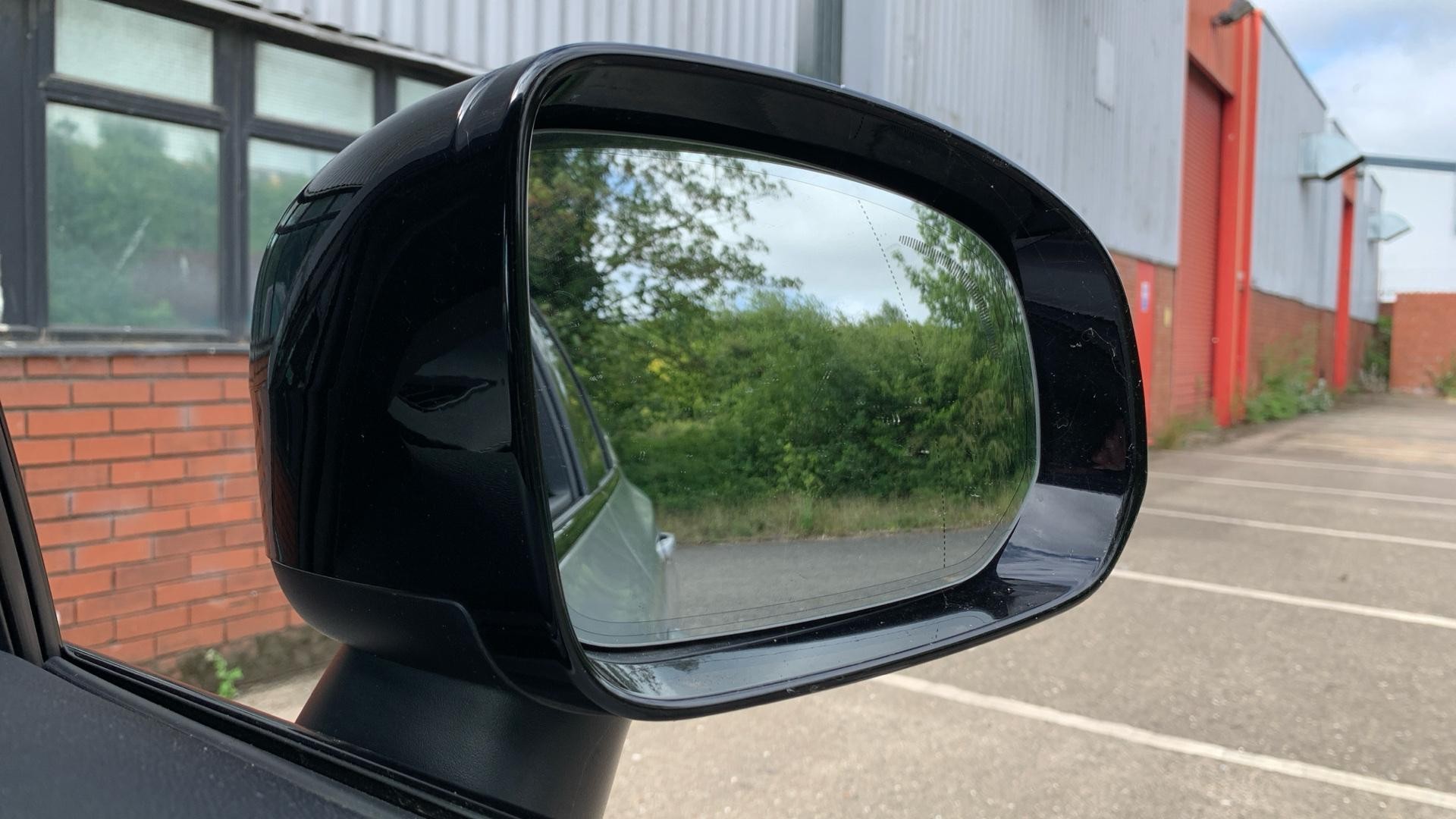 Volvo XC60 Image 32