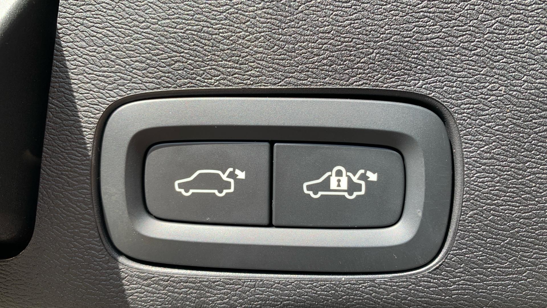 Volvo XC60 Image 35
