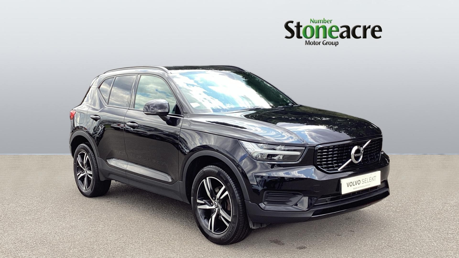 Volvo XC40 Image 1