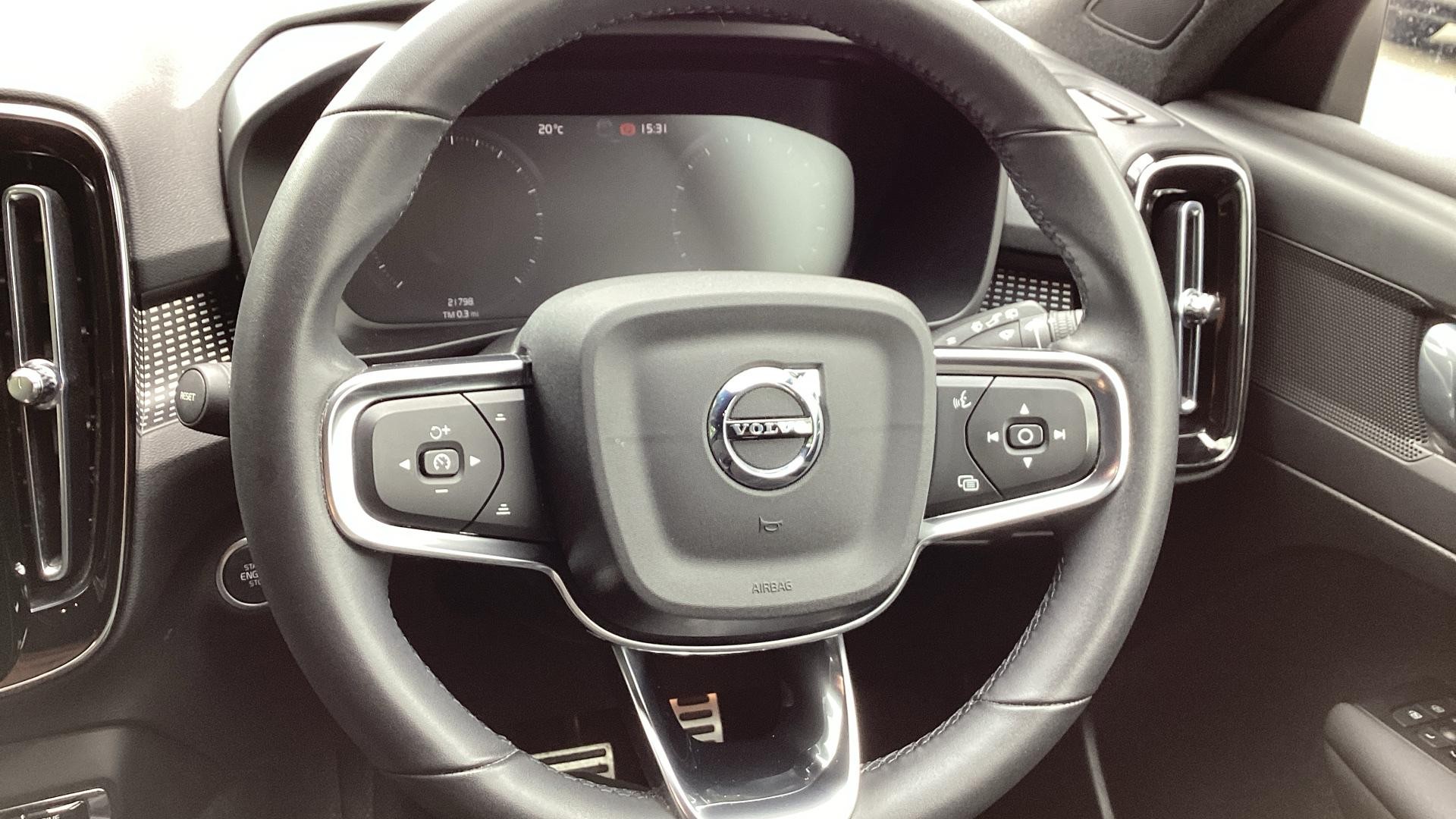 Volvo XC40 Image 10