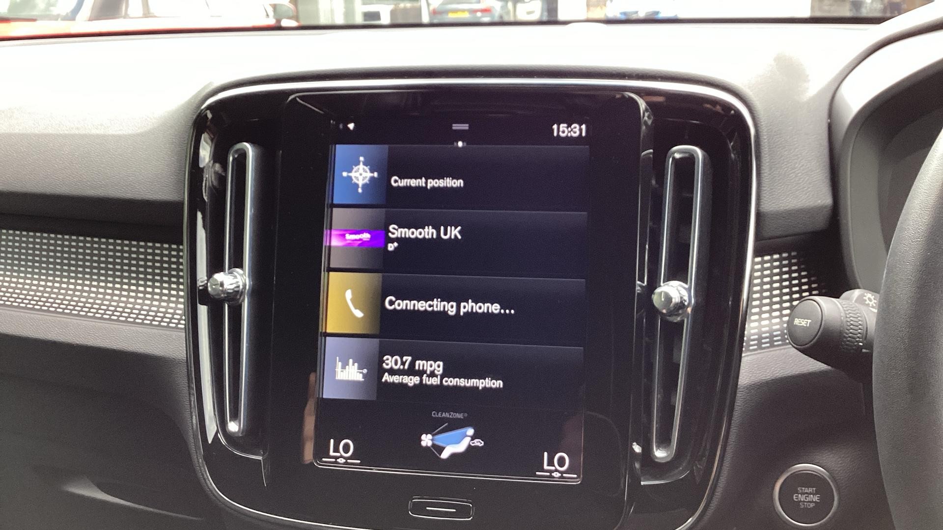 Volvo XC40 Image 12