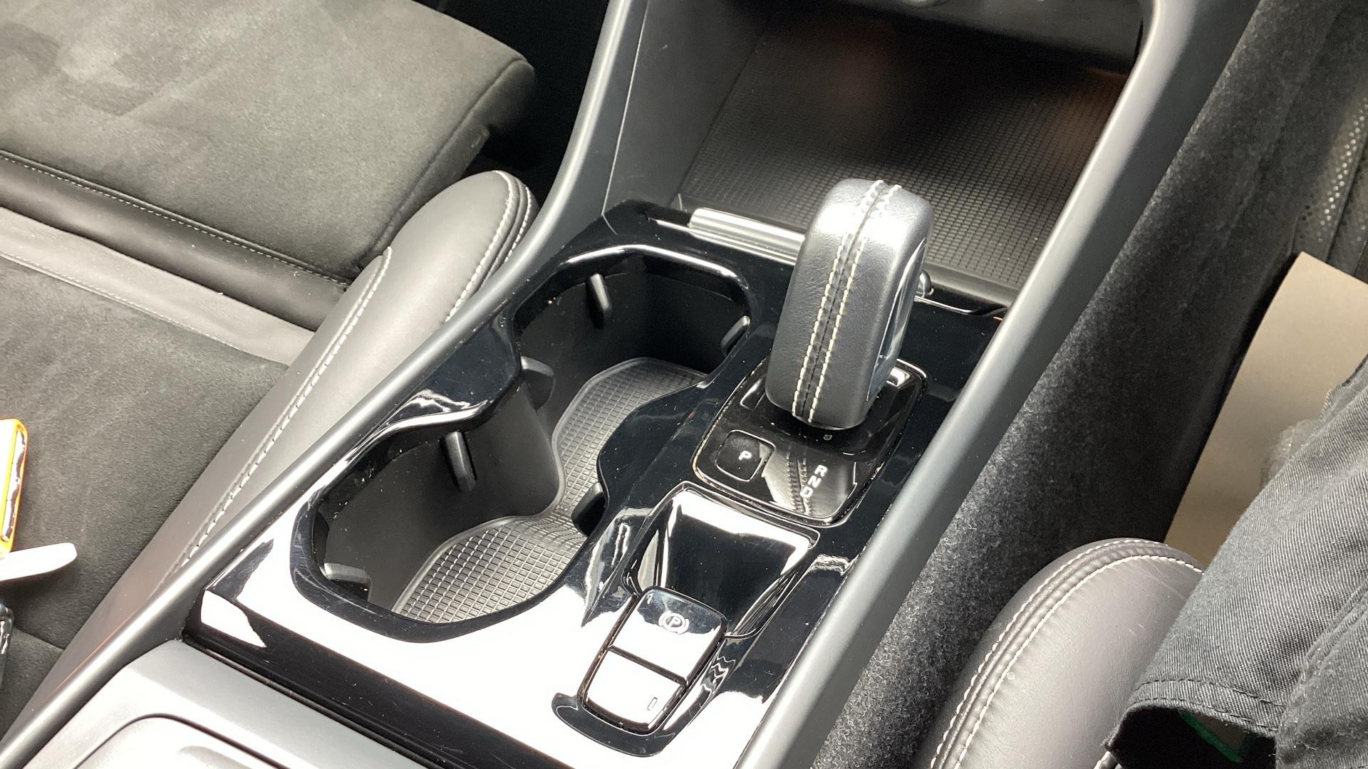 Volvo XC40 Image 24