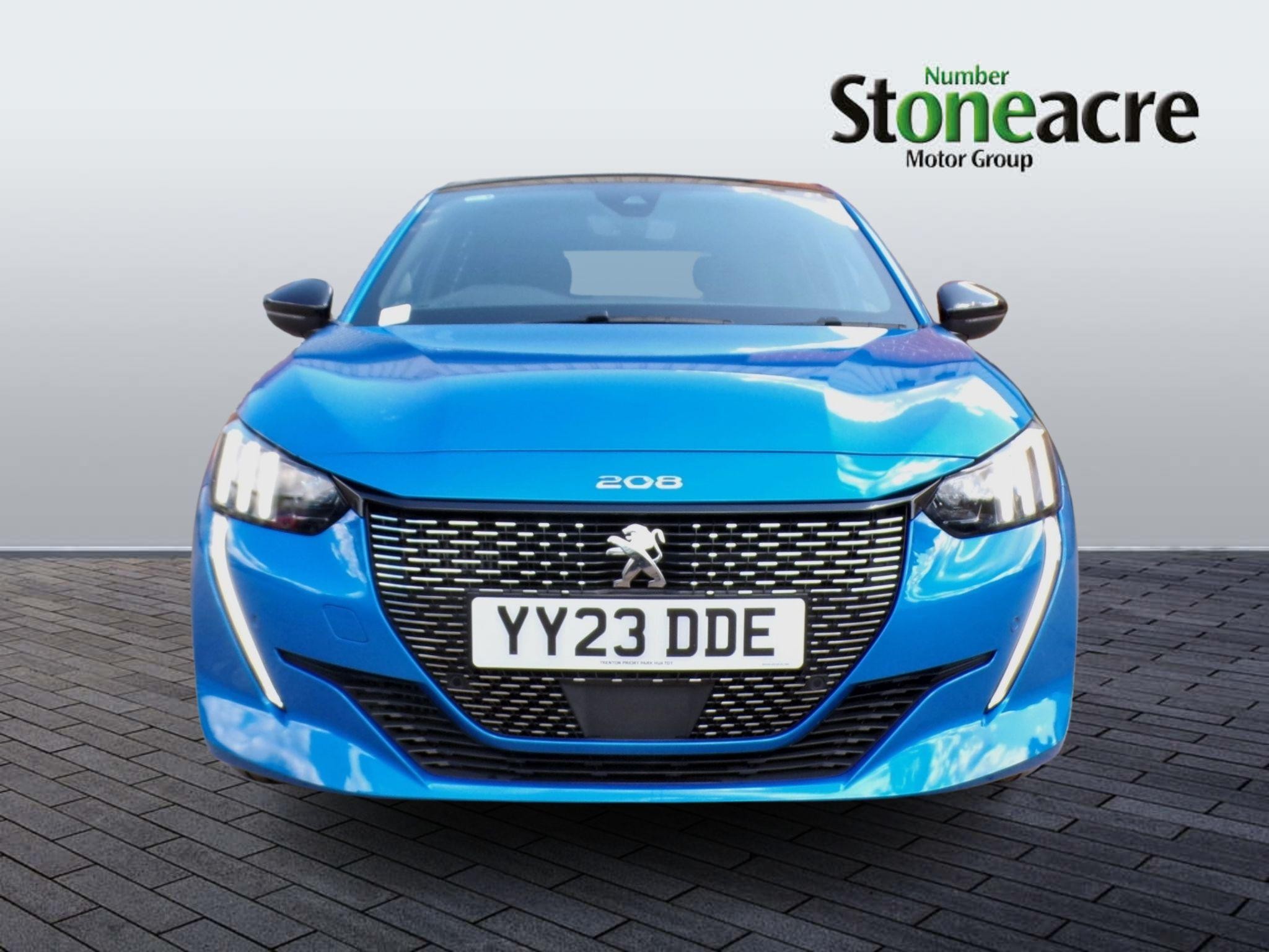 Peugeot 208 Image 6