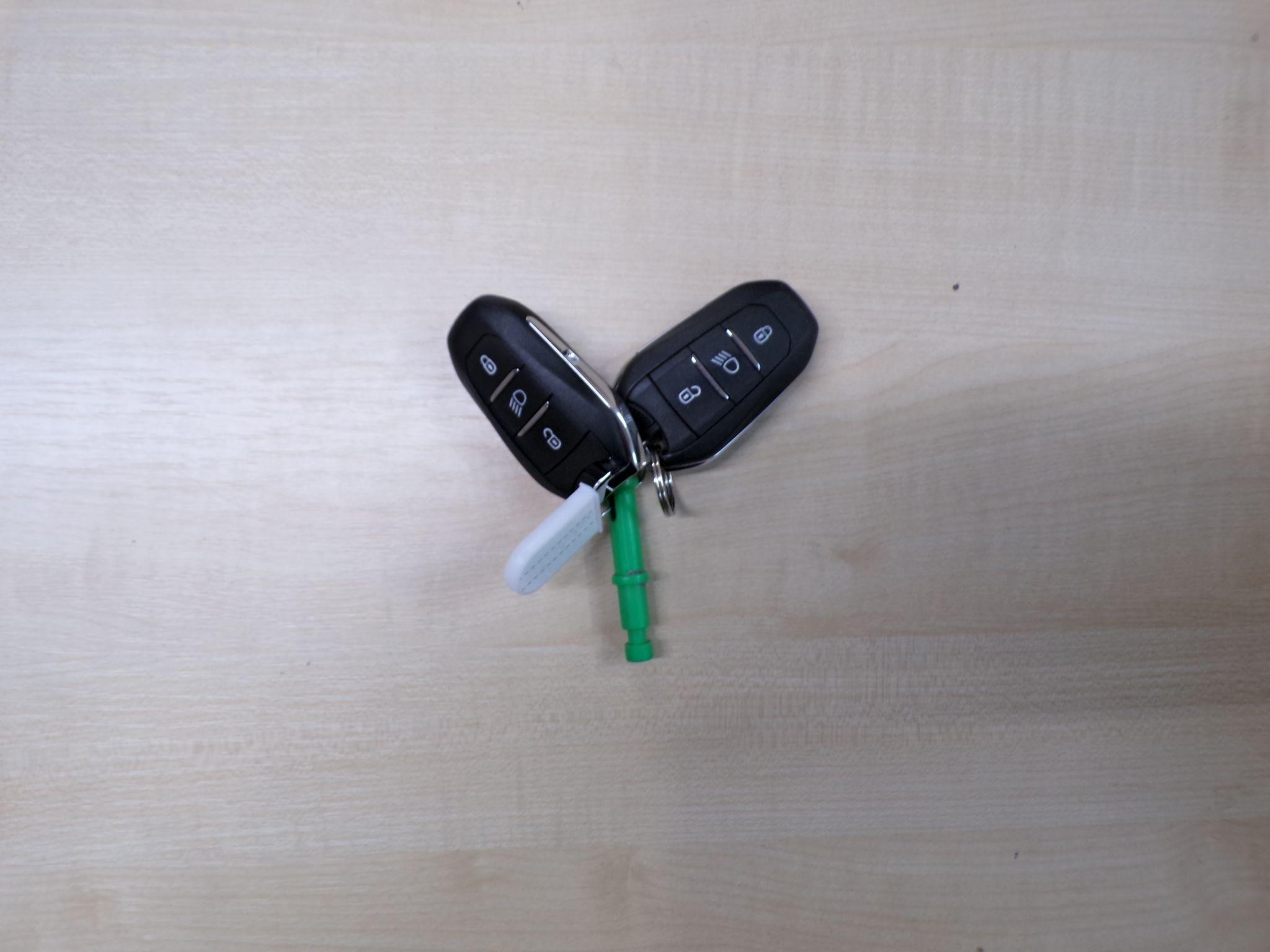 Peugeot 208 Image 22