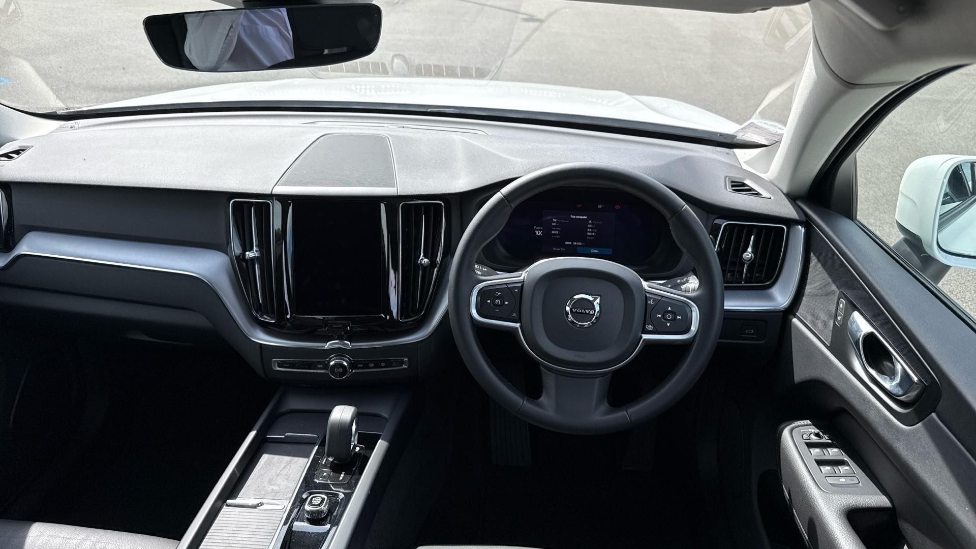 Volvo XC60 Image 5