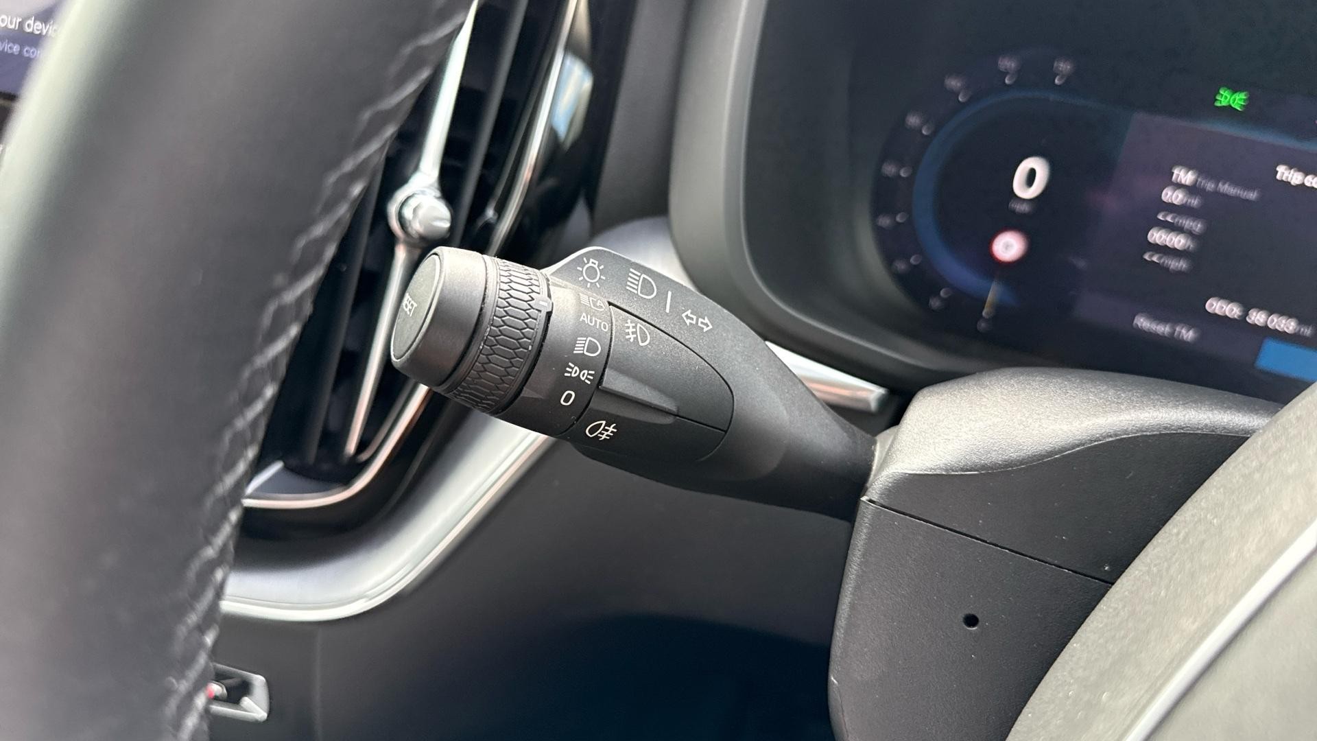 Volvo XC60 Image 15