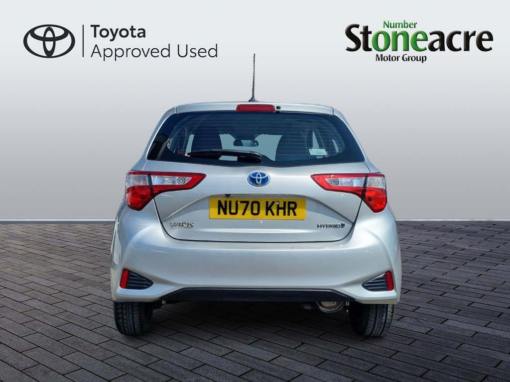 Toyota Yaris Image 20