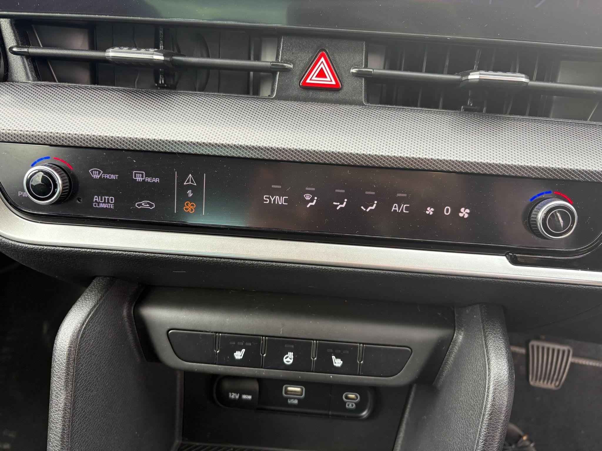 Kia Sportage Image 12