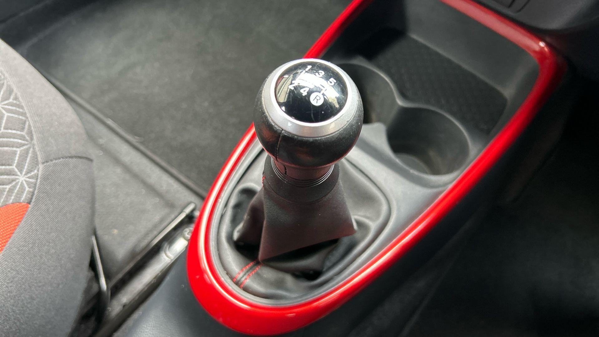 Toyota Aygo X Image 32