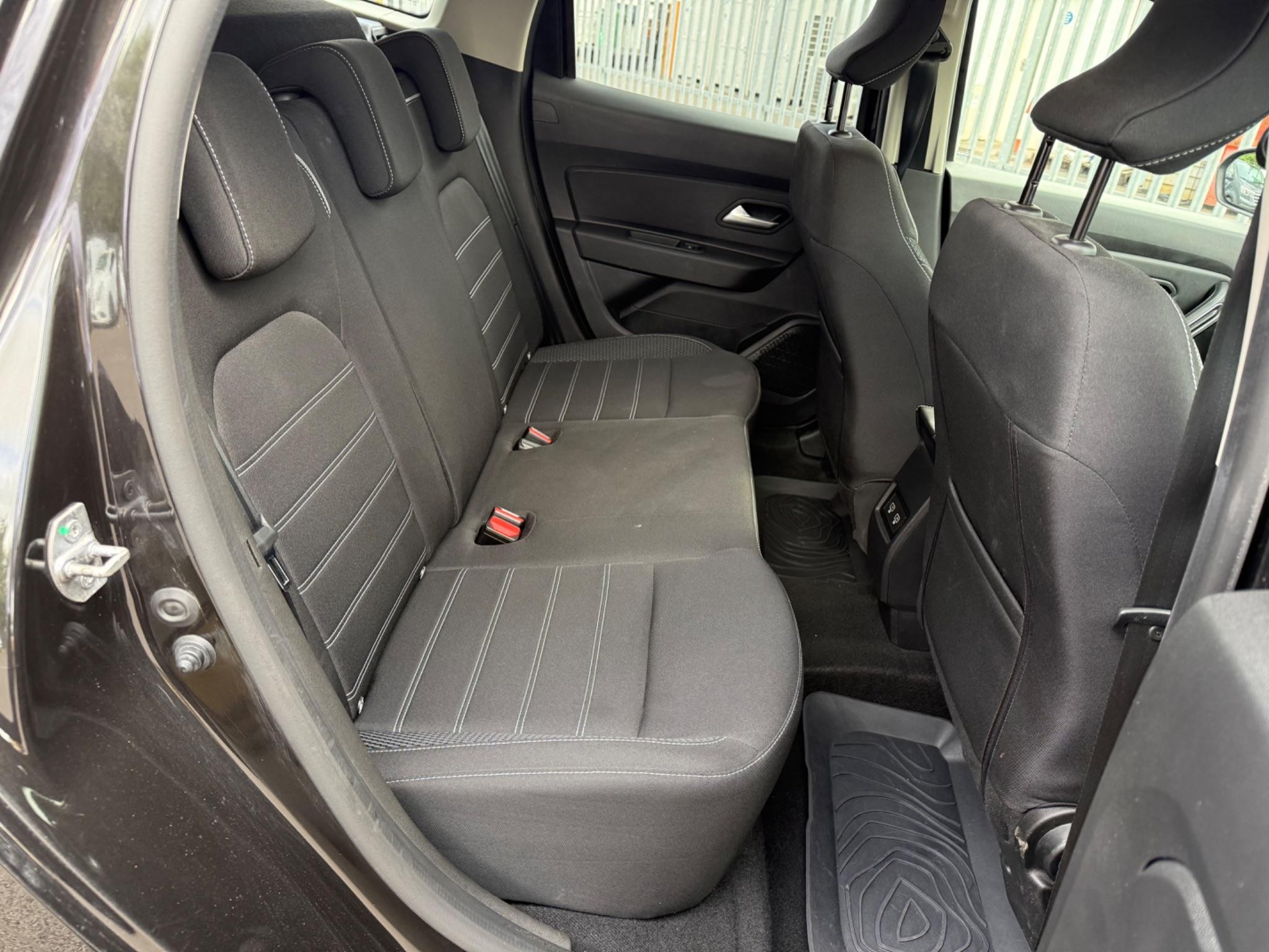 Dacia Duster Image 19