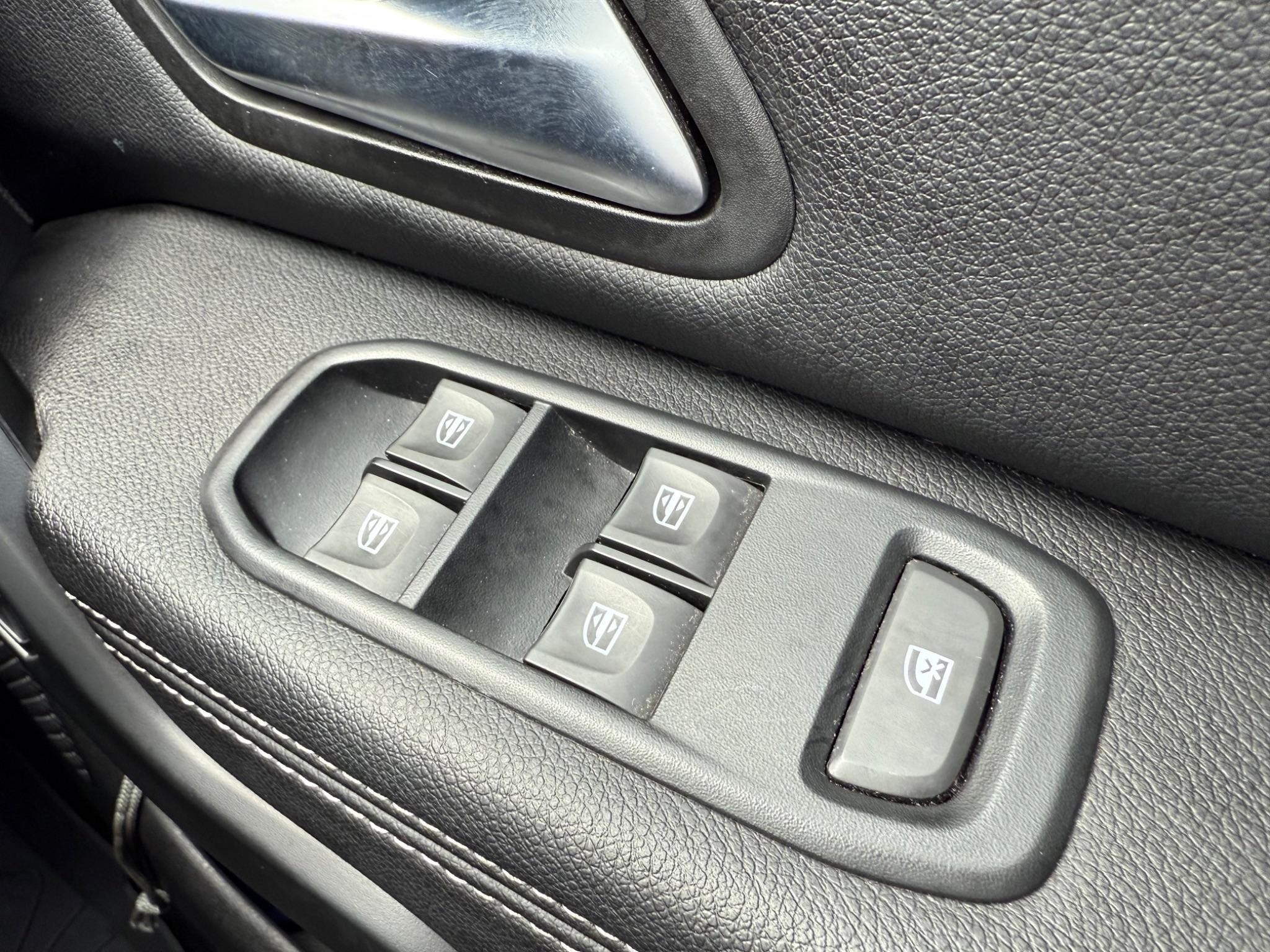 Dacia Duster Image 39