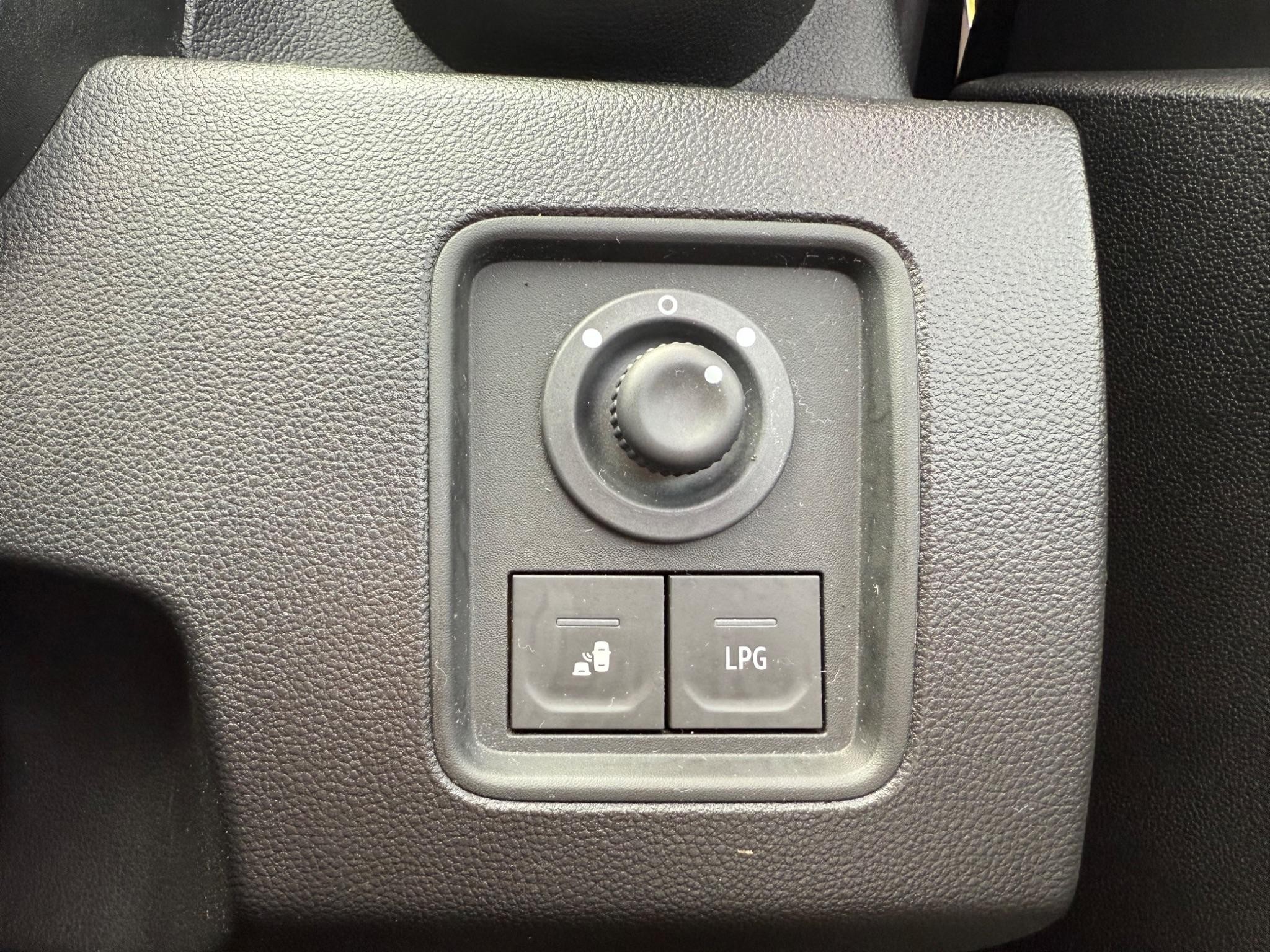 Dacia Duster Image 40