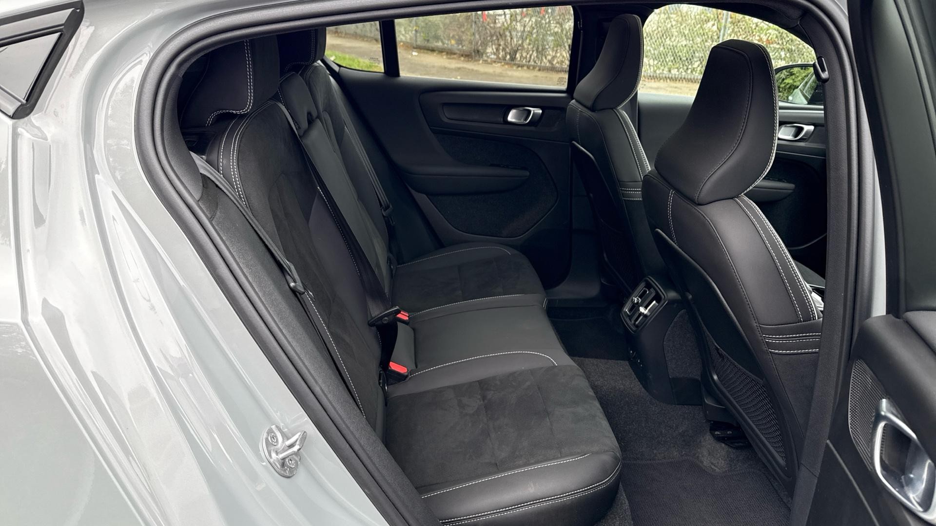 Volvo C40 Image 6