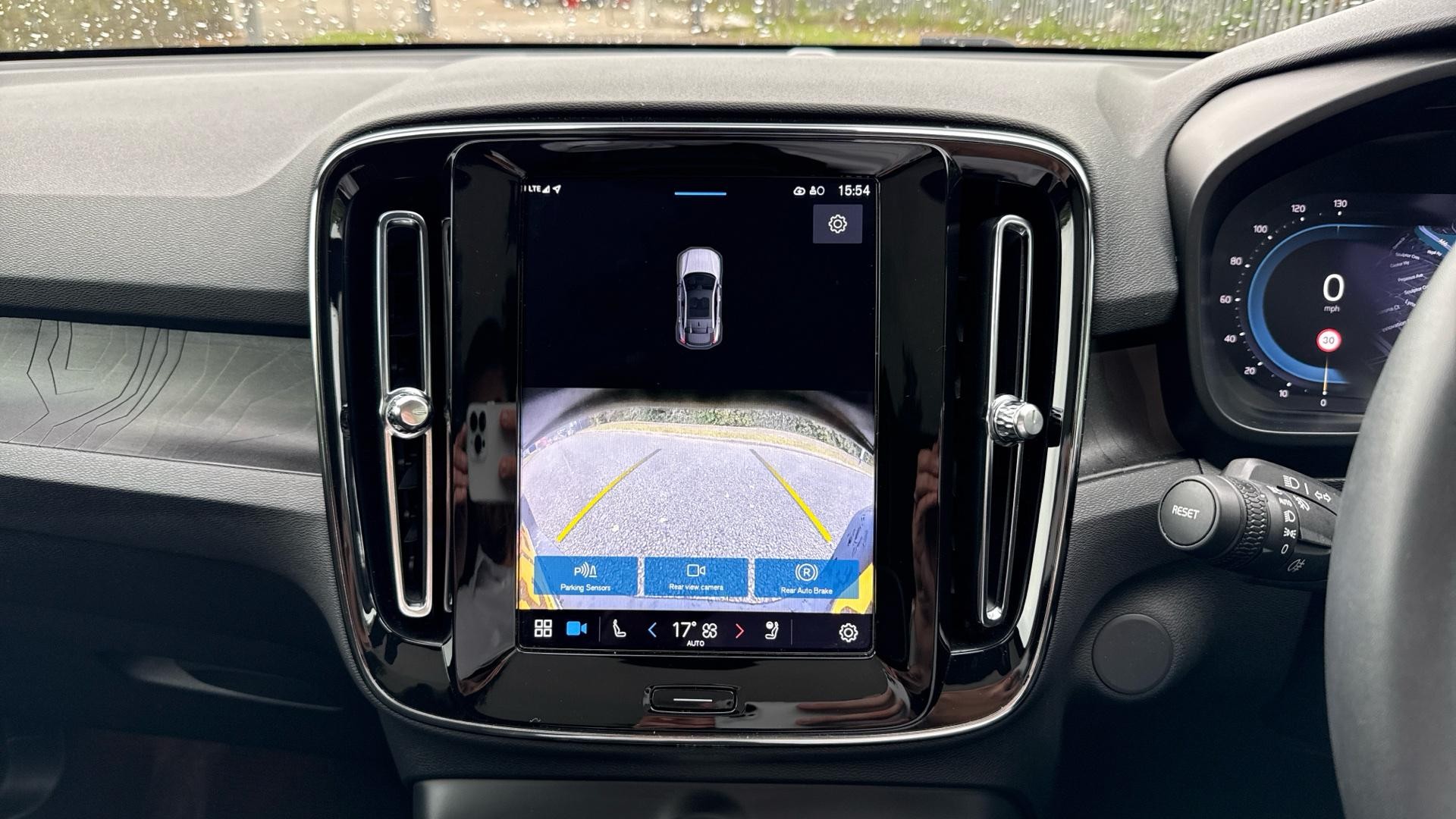 Volvo C40 Image 18