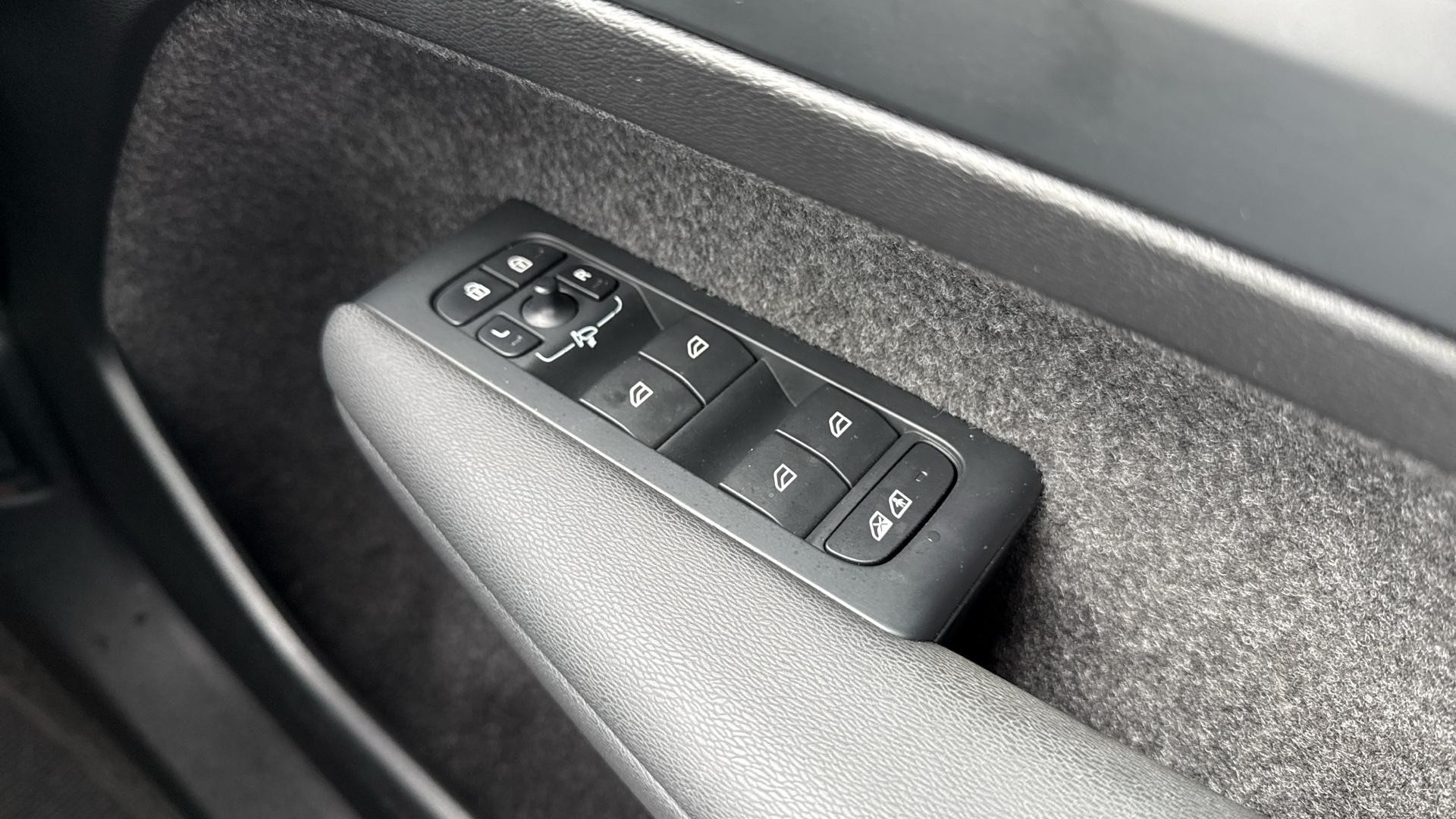 Volvo C40 Image 23