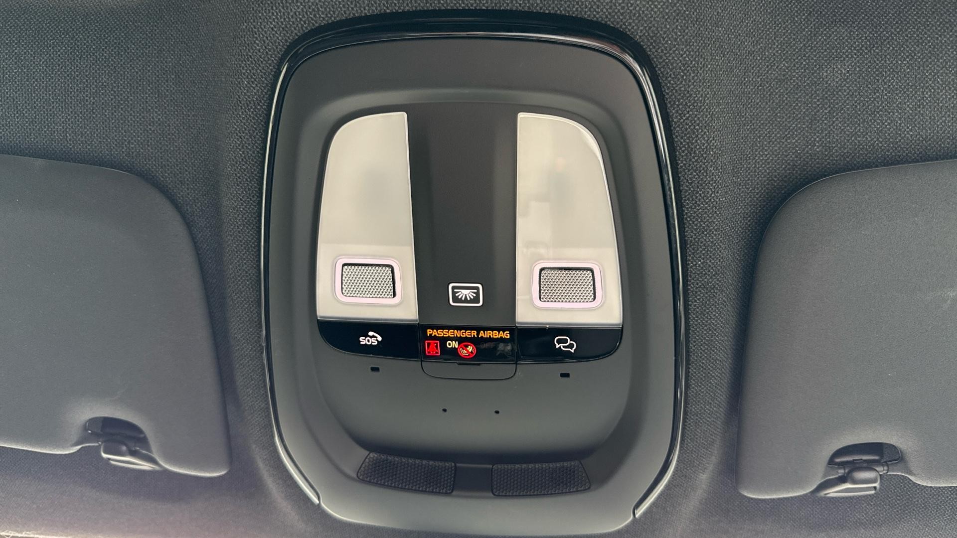 Volvo C40 Image 25
