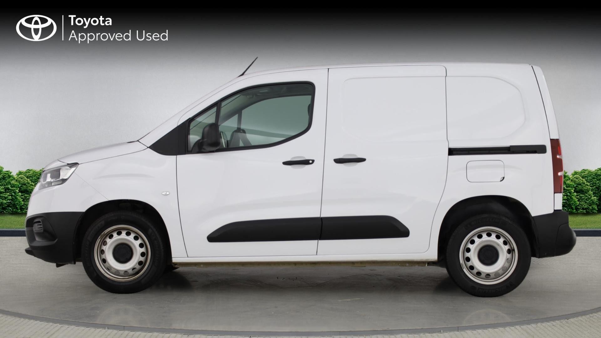 Toyota Proace City Image 8