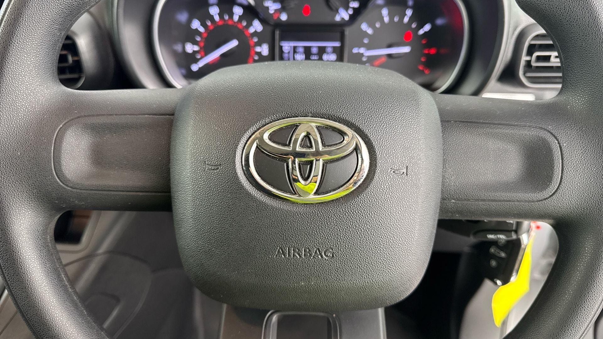 Toyota Proace City Image 16