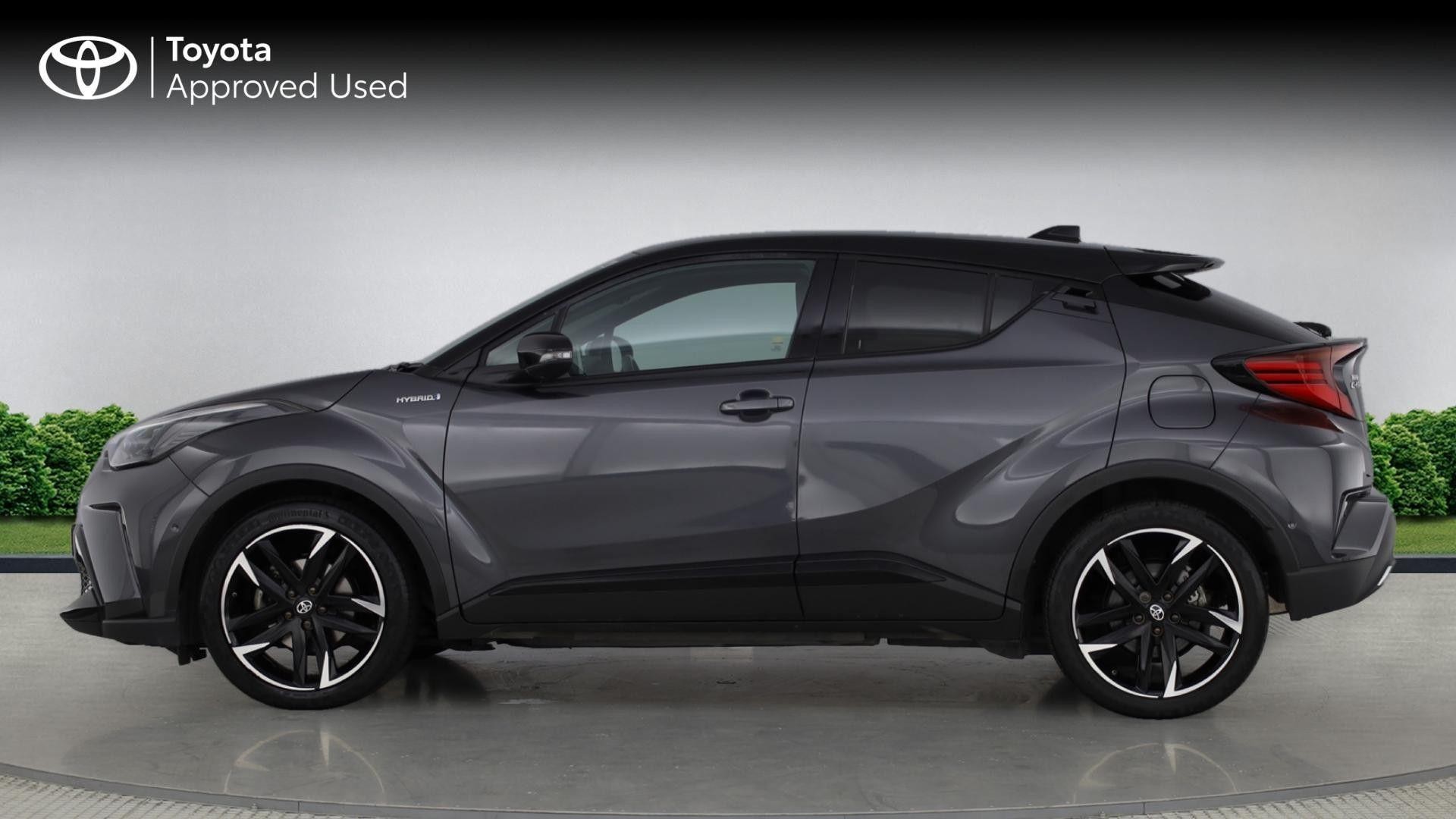 Toyota C-HR Image 8