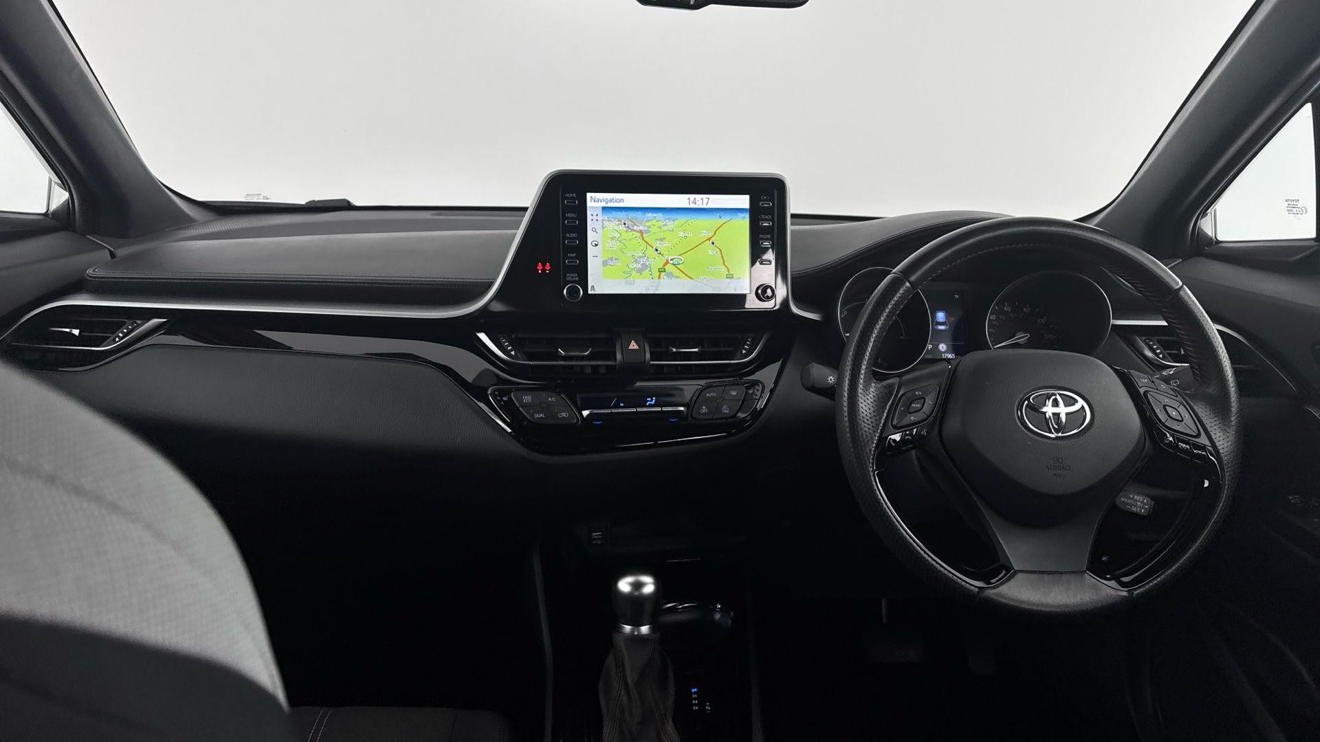 Toyota C-HR Image 13