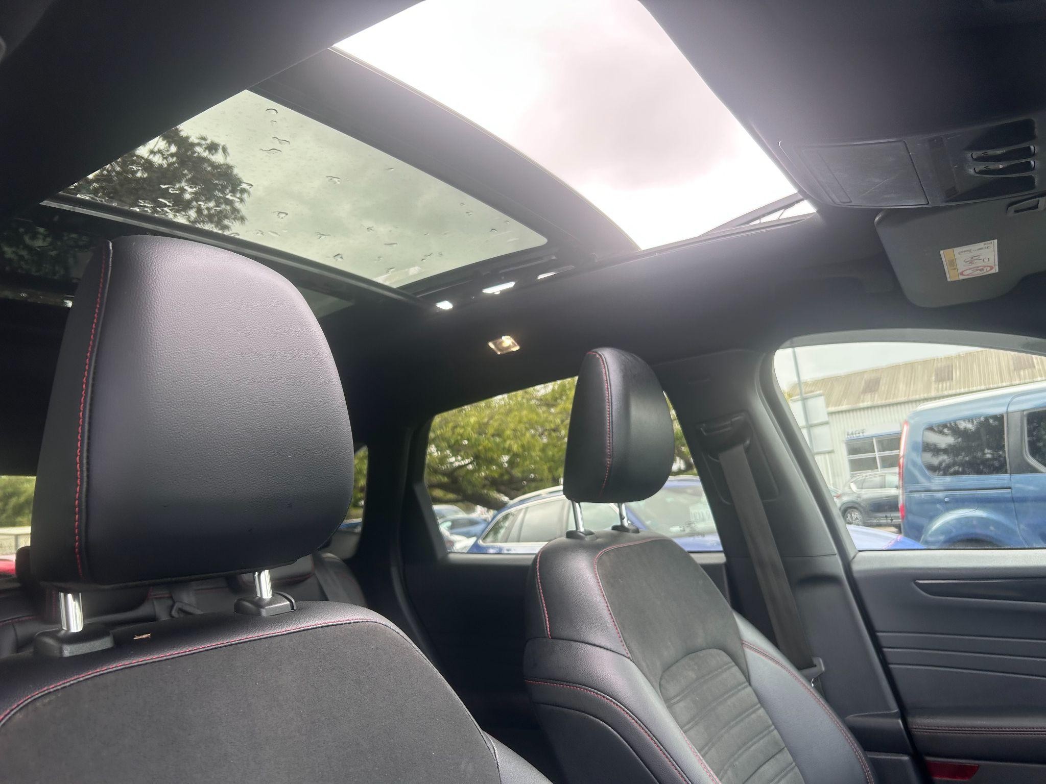 Ford Kuga Image 21