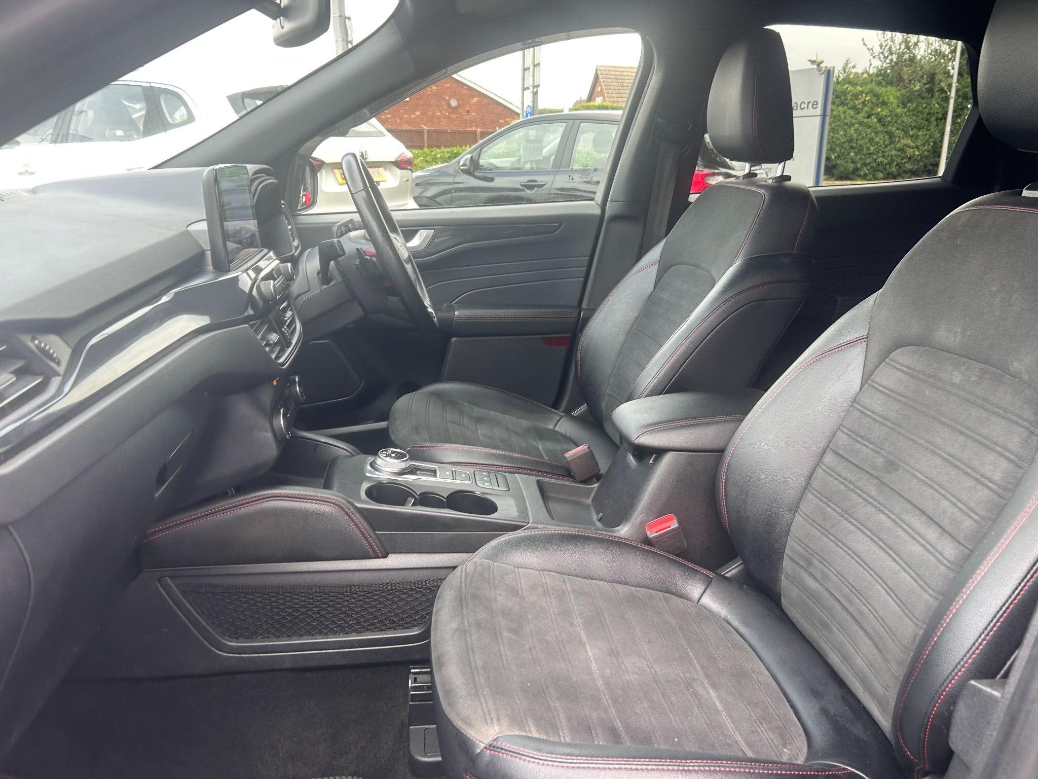 Ford Kuga Image 23