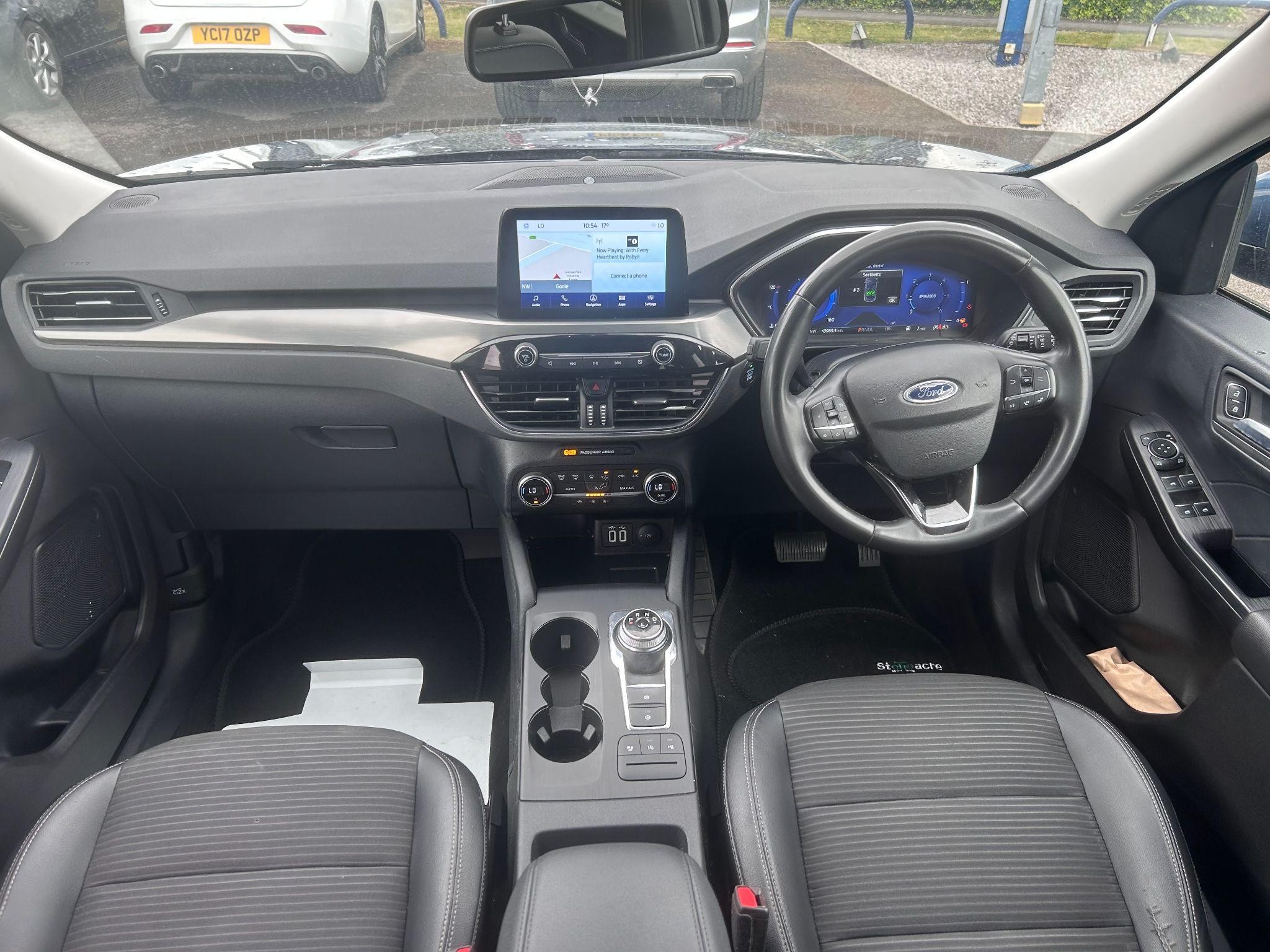 Ford Kuga Image 12
