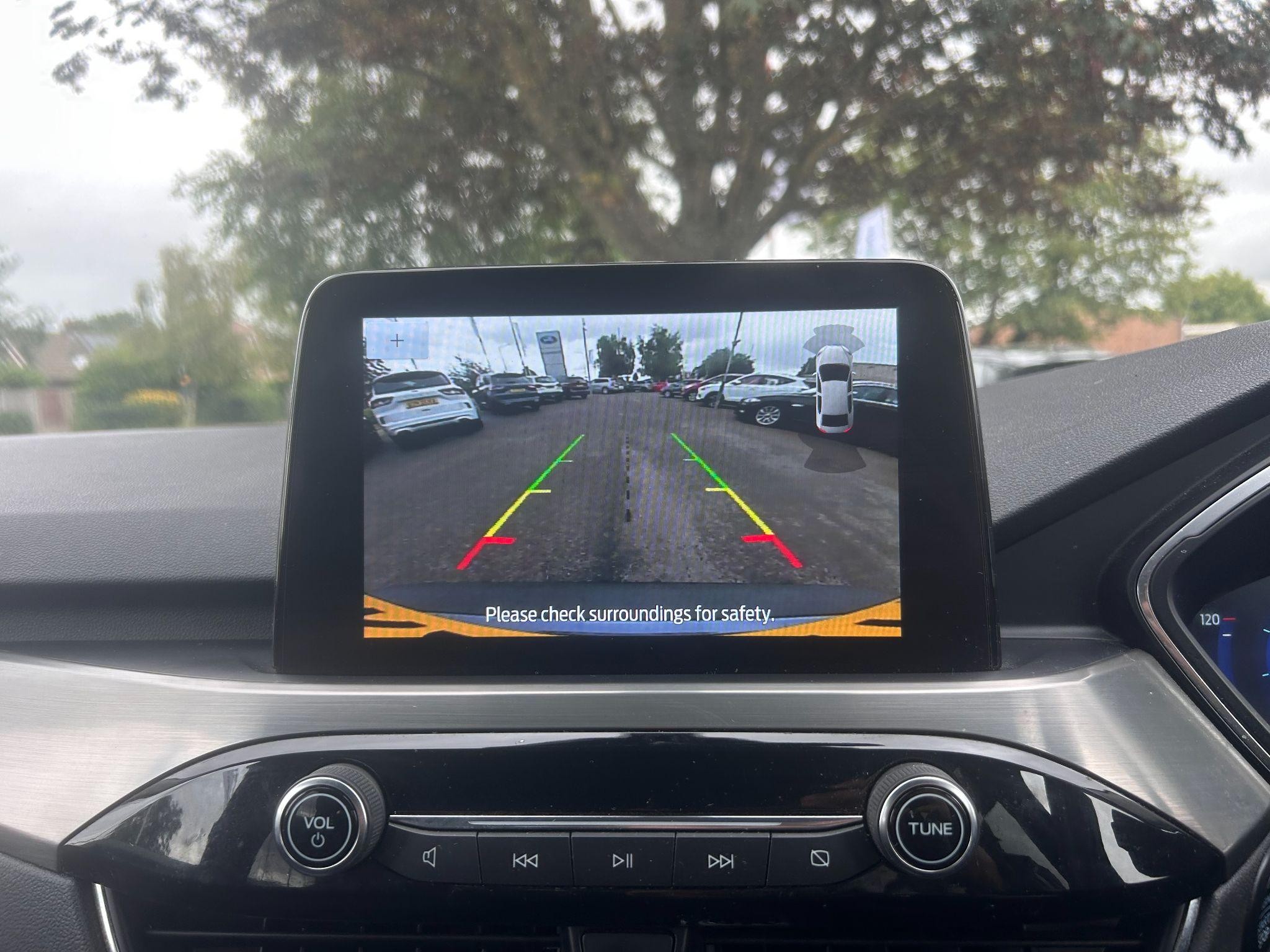 Ford Kuga Image 16
