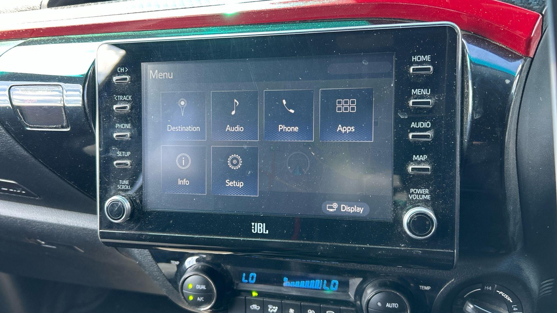 Toyota Hilux Image 27