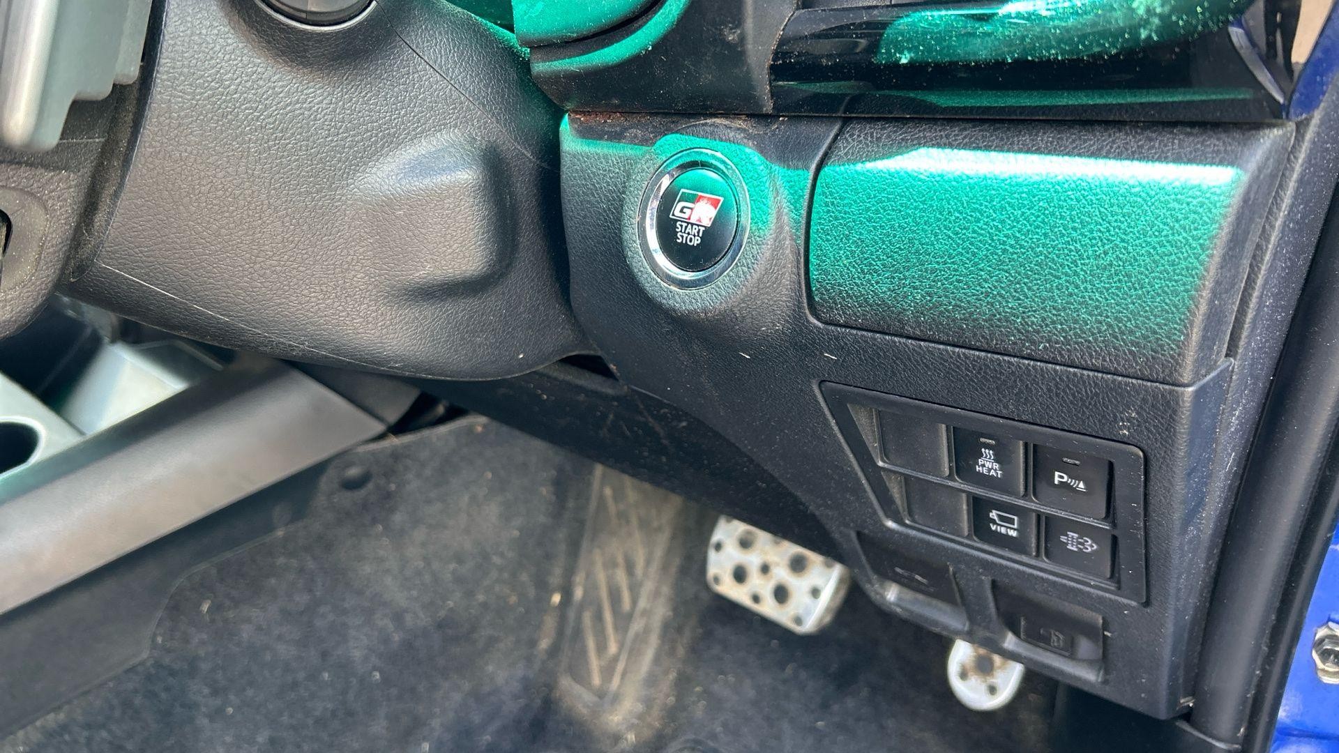 Toyota Hilux Image 38