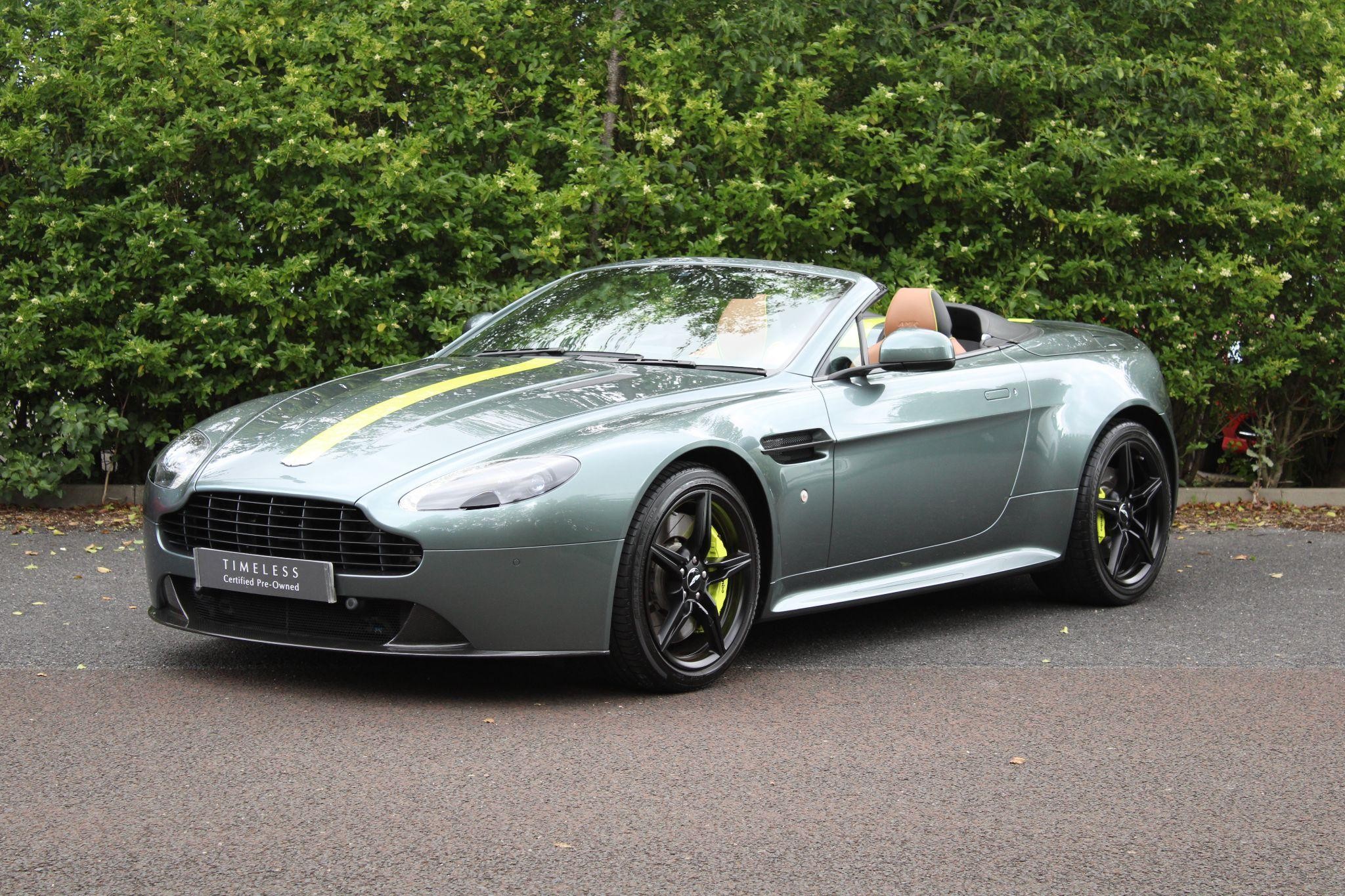 Aston Martin Vantage Image 11
