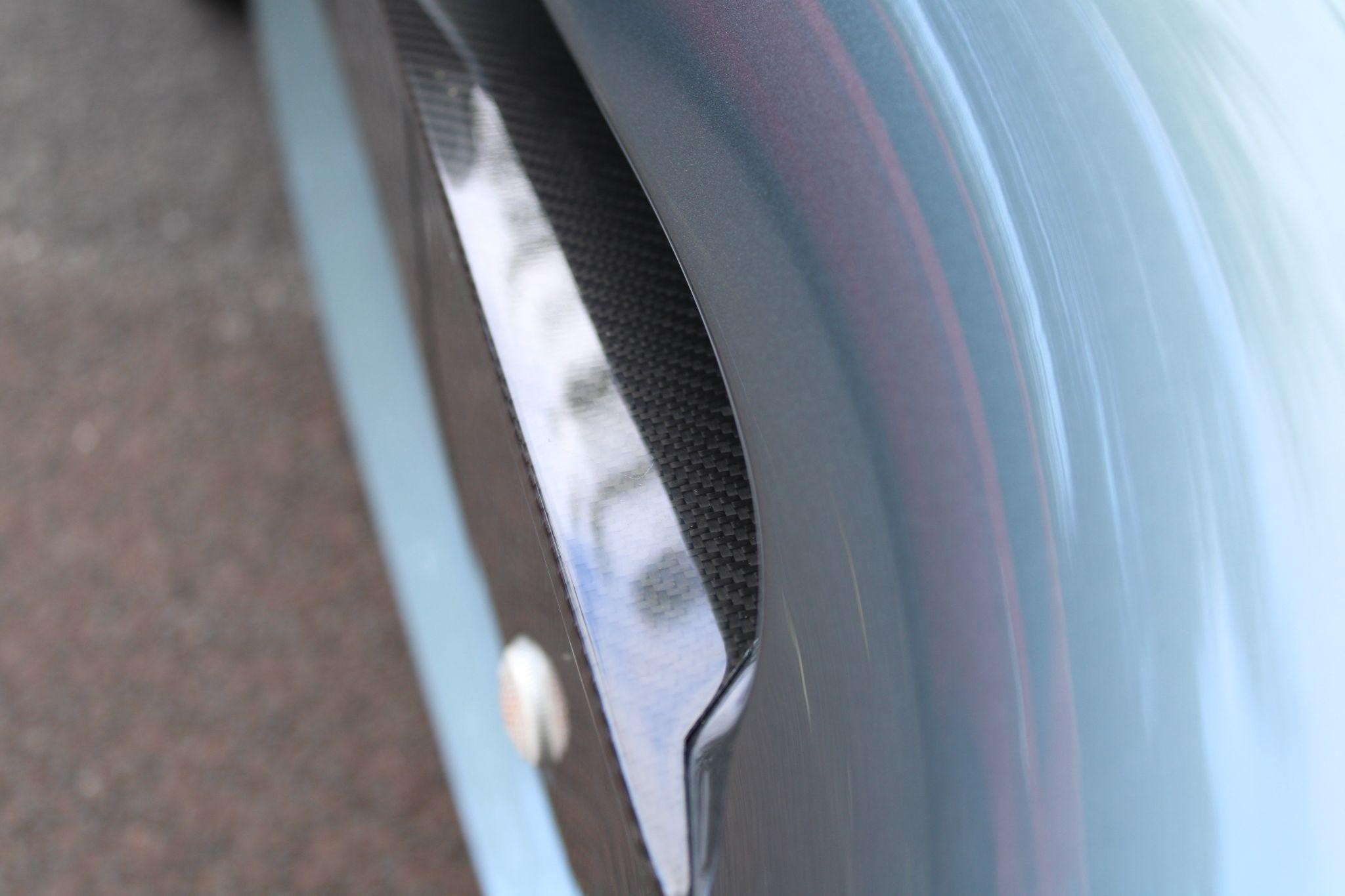 Aston Martin Vantage Image 25