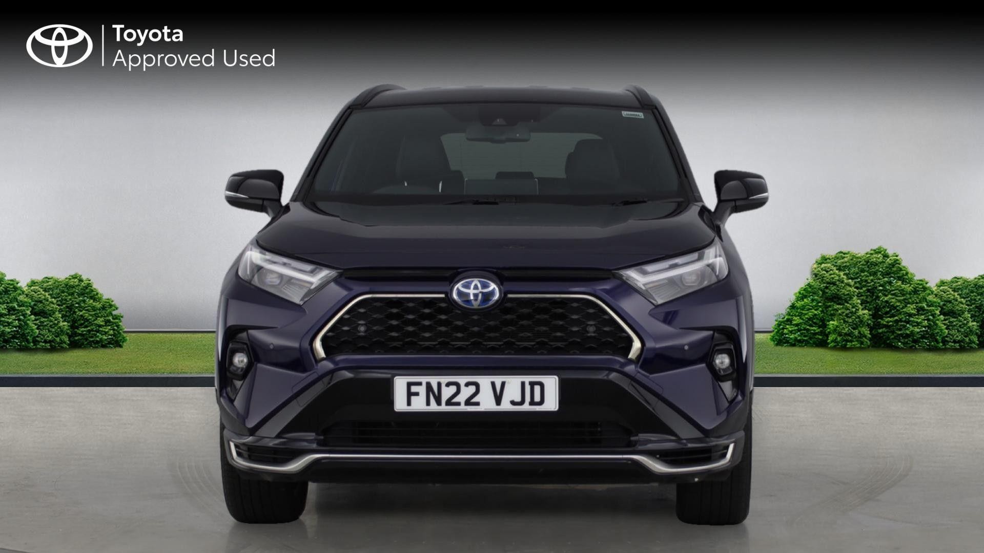 Toyota RAV4 Image 10