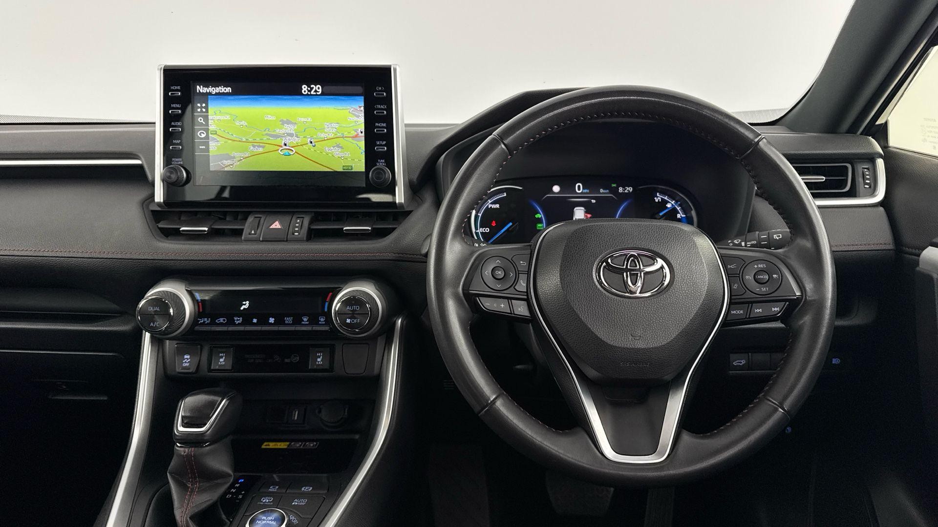 Toyota RAV4 Image 14