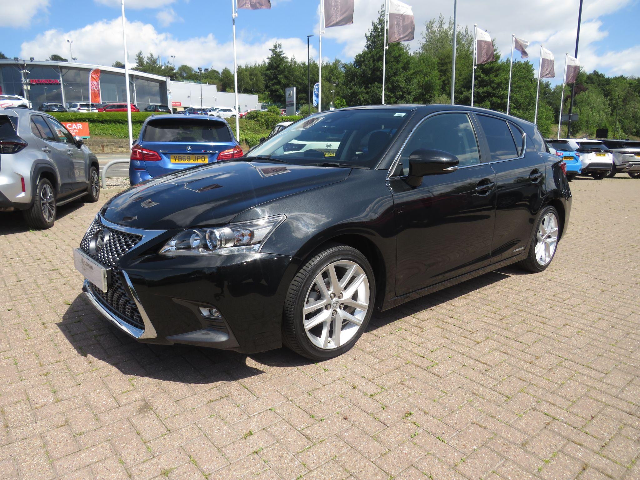 Lexus CT Image 9