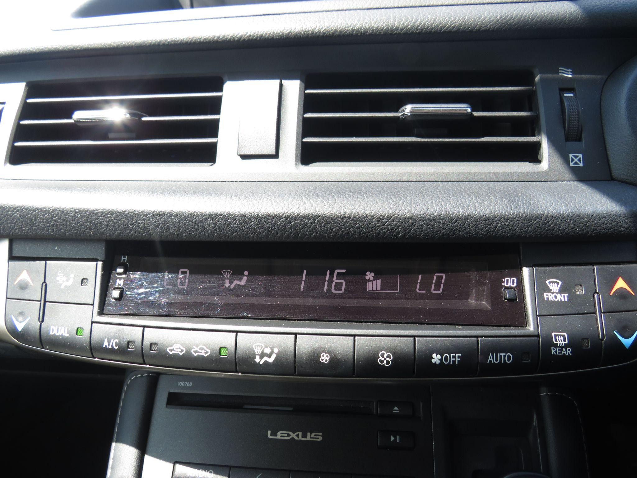 Lexus CT Image 26