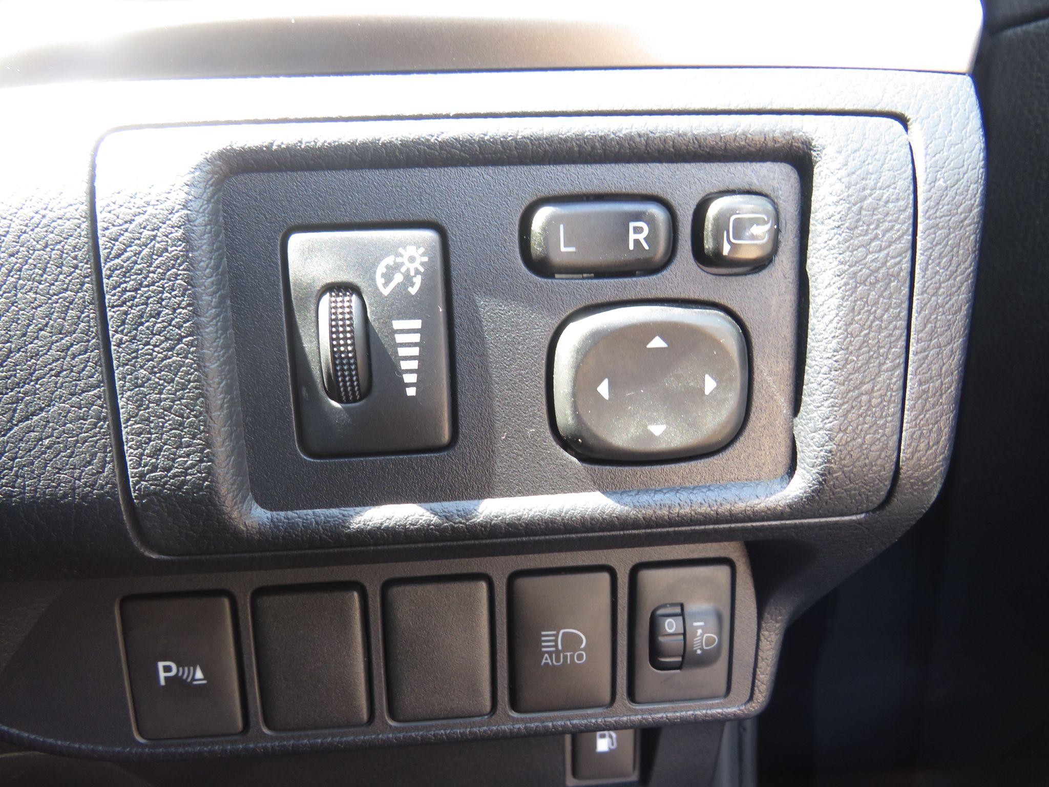 Lexus CT Image 30