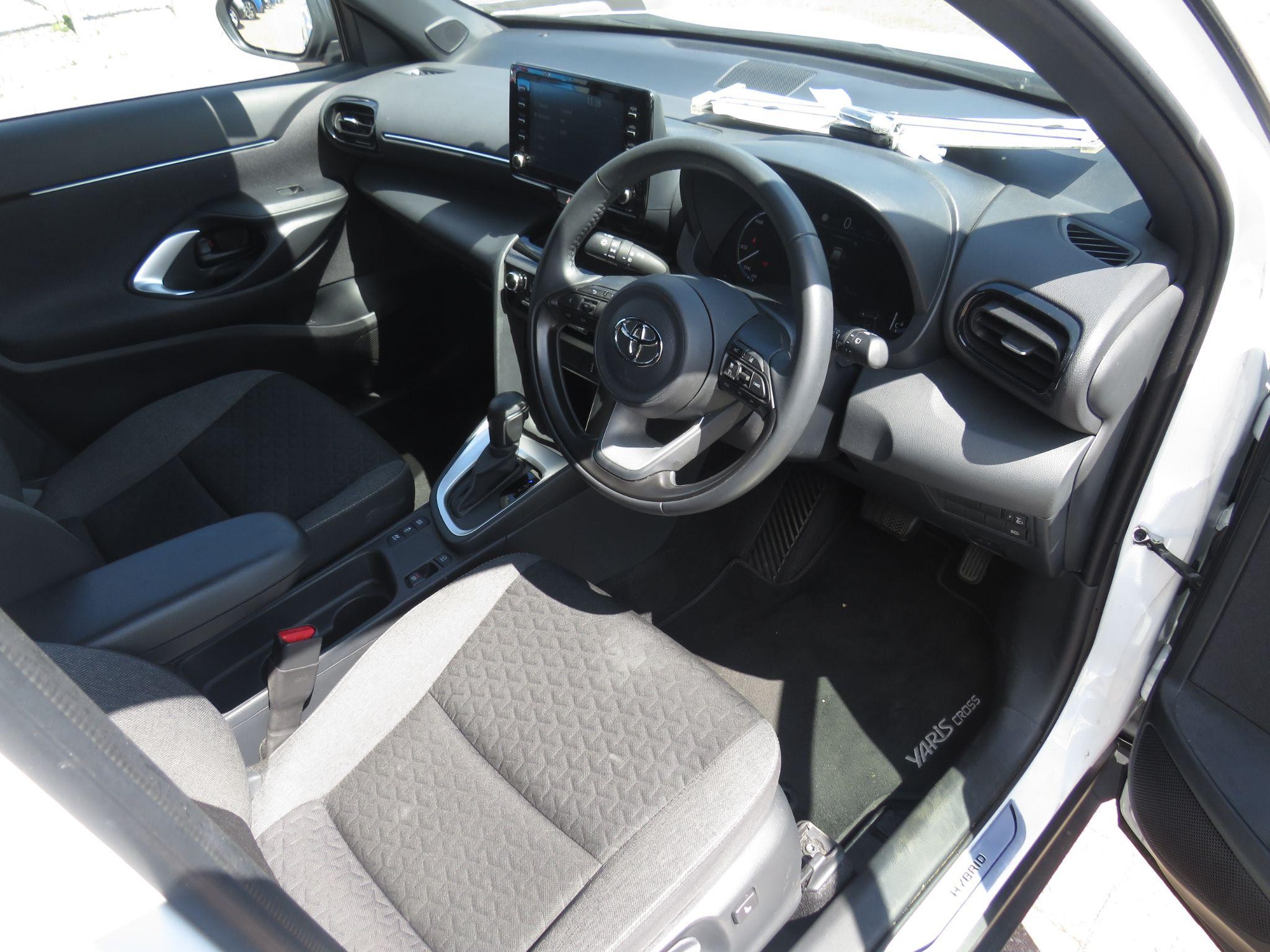 Toyota Yaris Cross Image 13