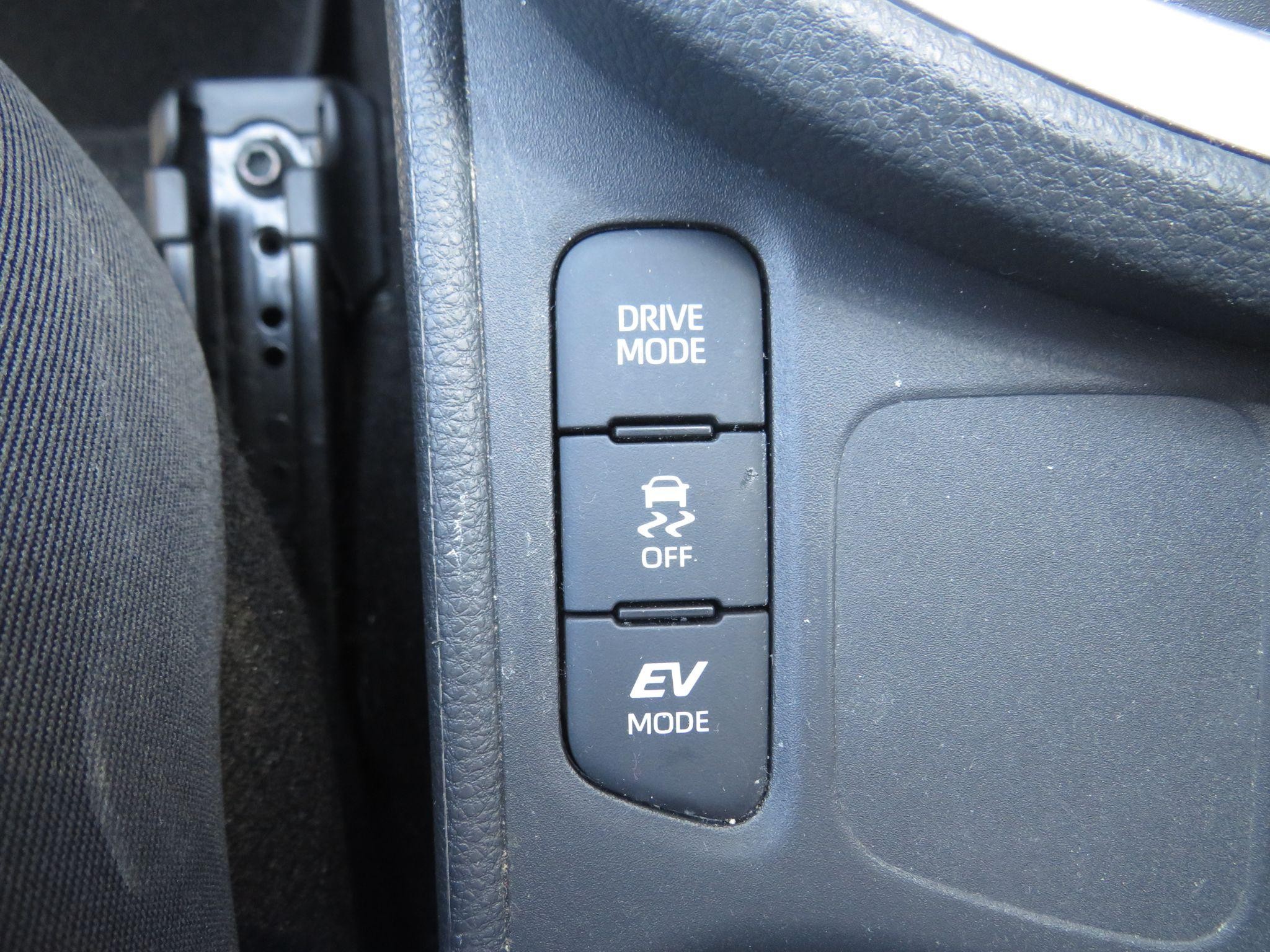 Toyota Yaris Cross Image 34