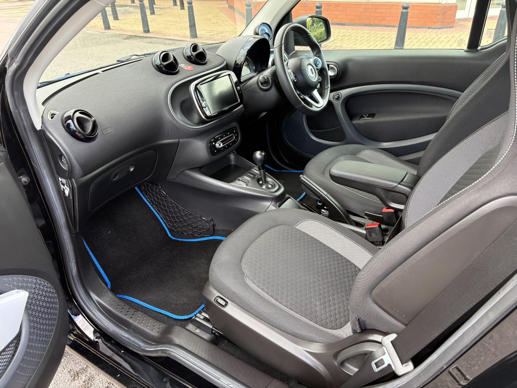 Smart FORTWO Image 13