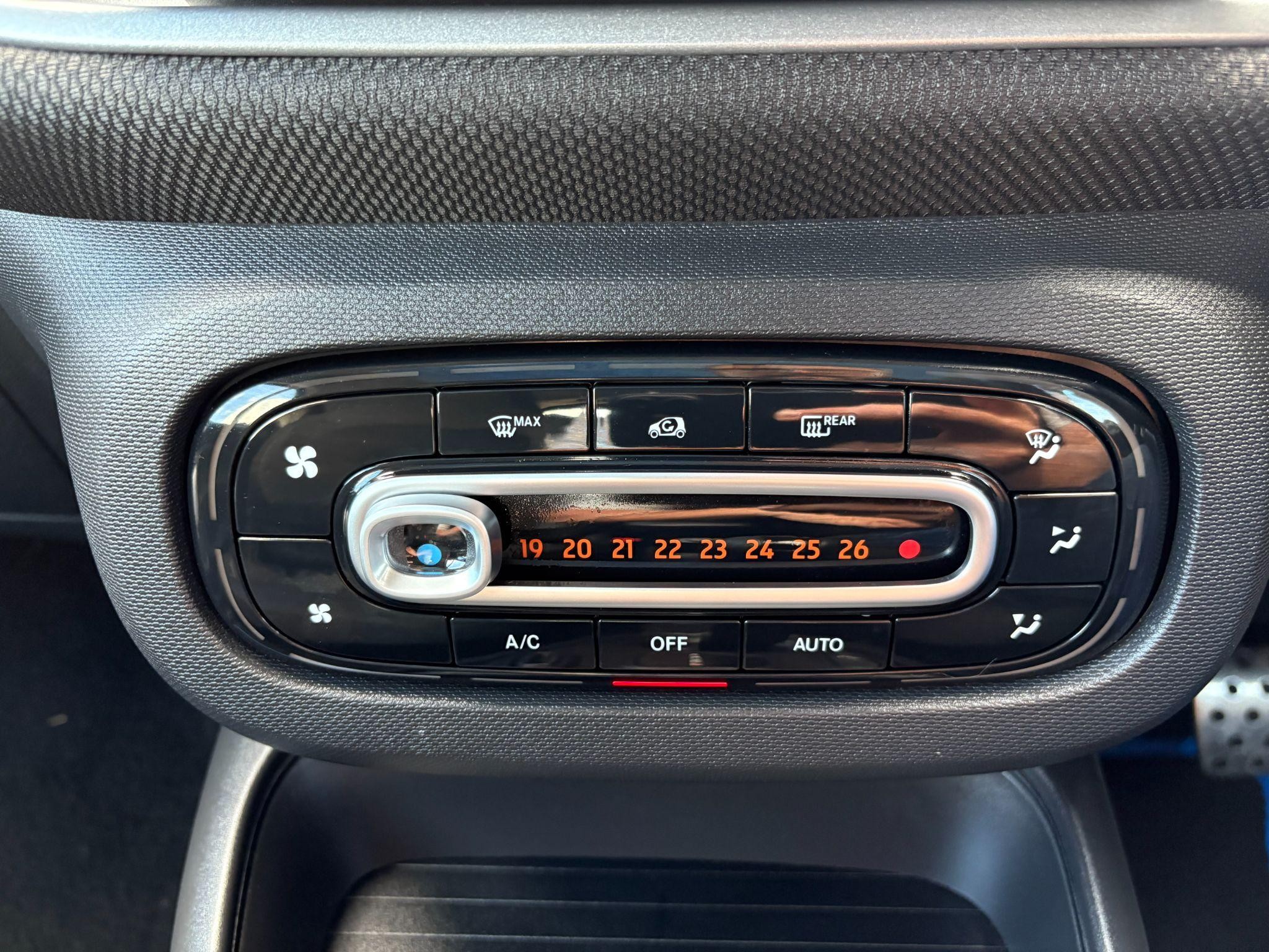 Smart FORTWO Image 30