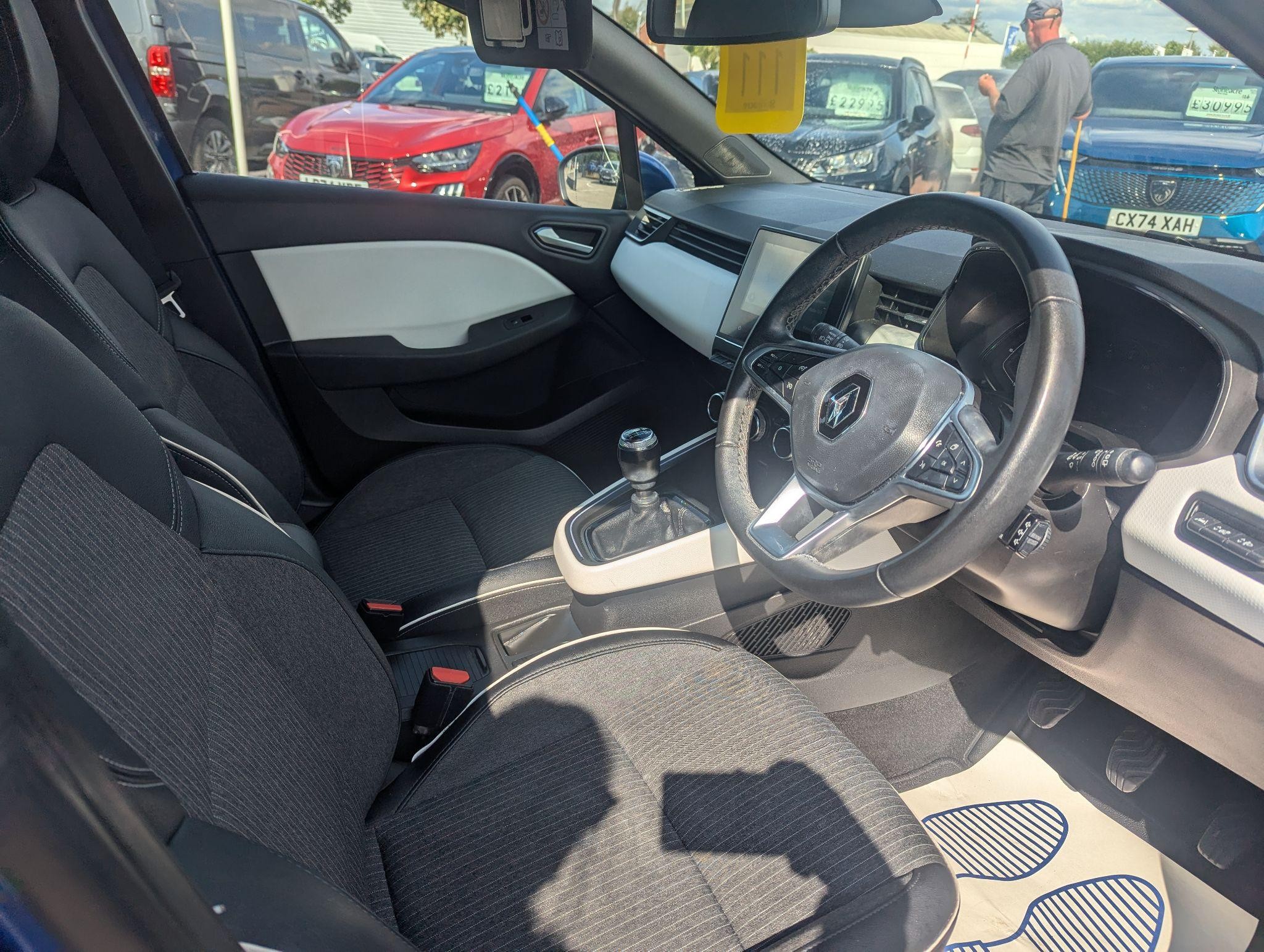 Renault Clio Image 11